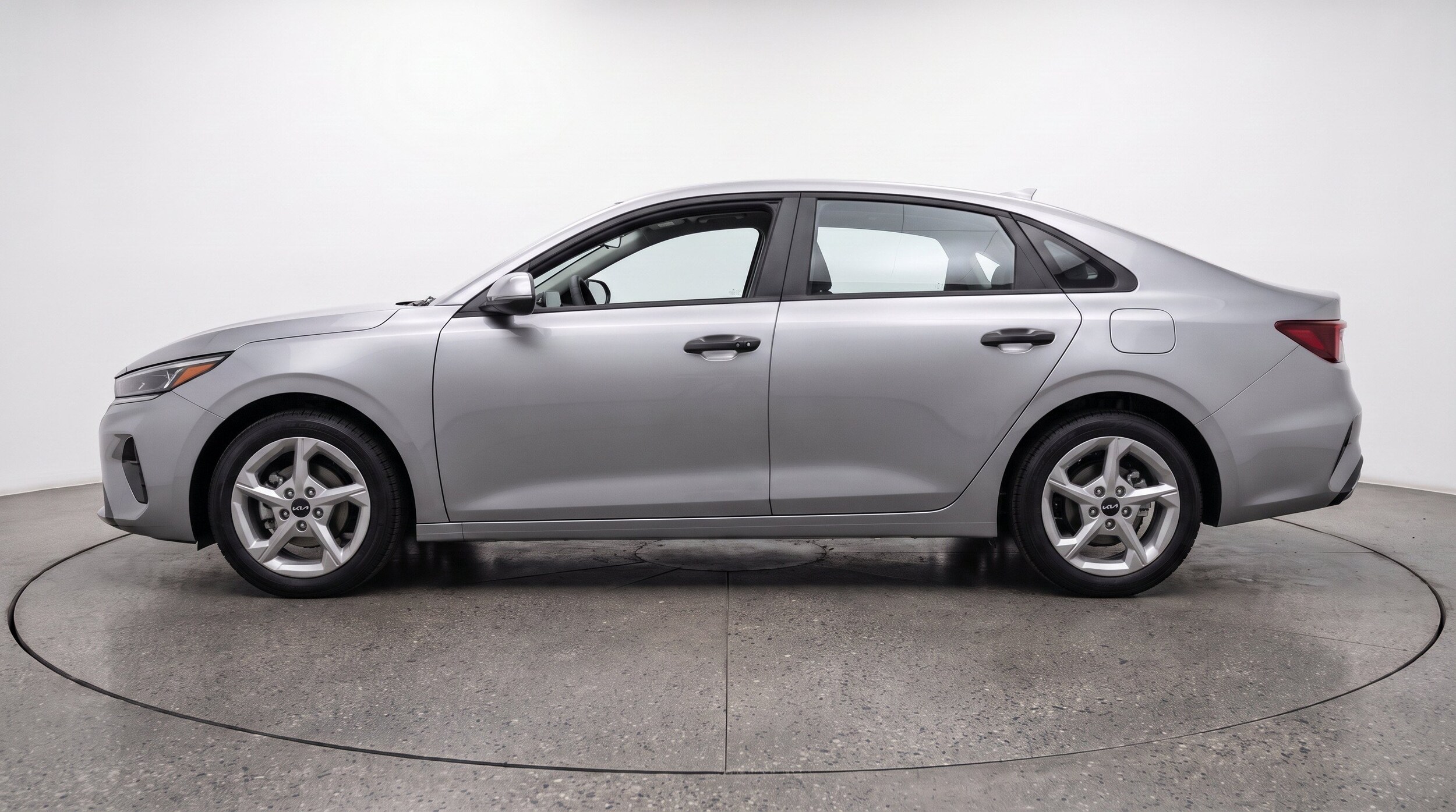 Thumbnail: 2026 Kia K4 - 5