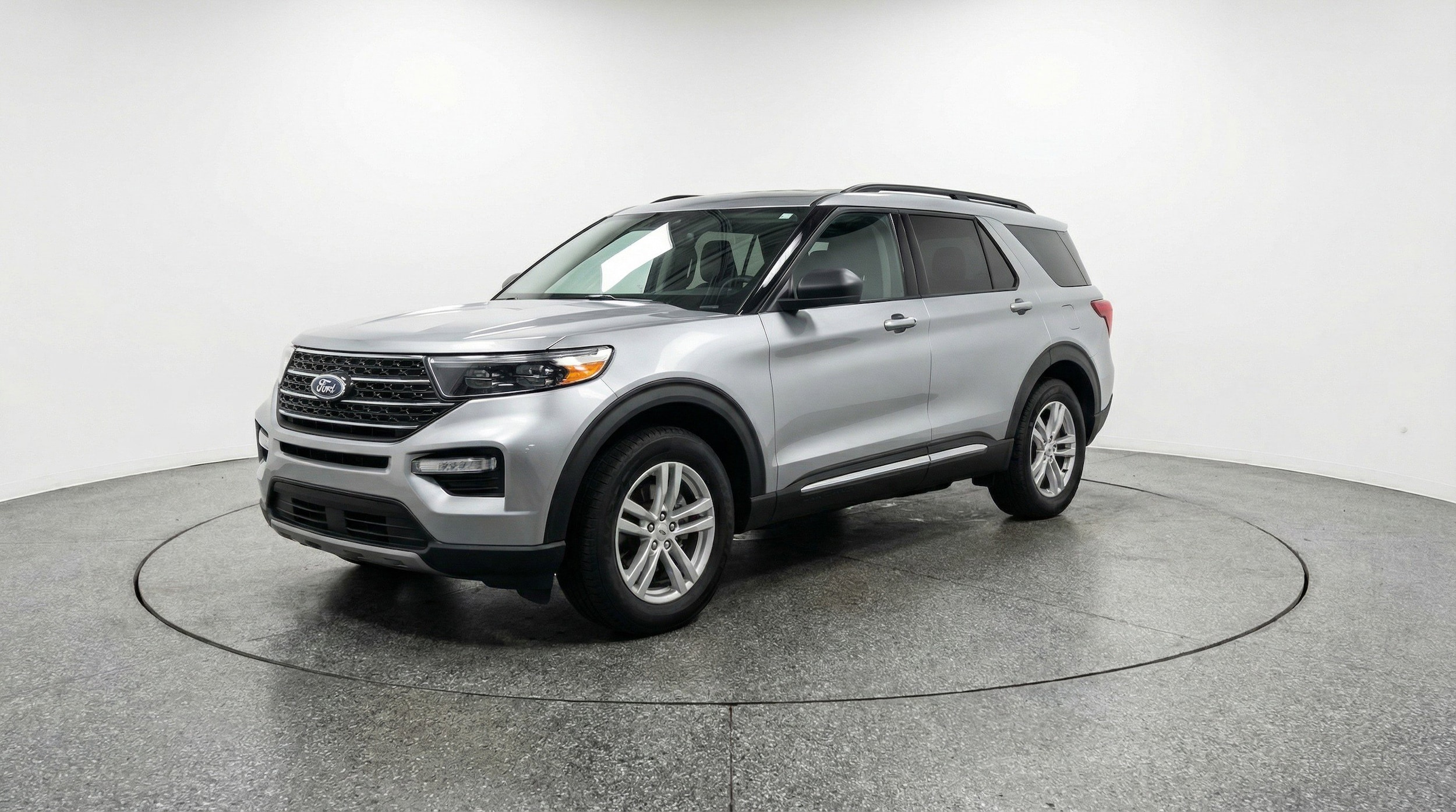 Thumbnail: 2024 Ford Explorer - 3