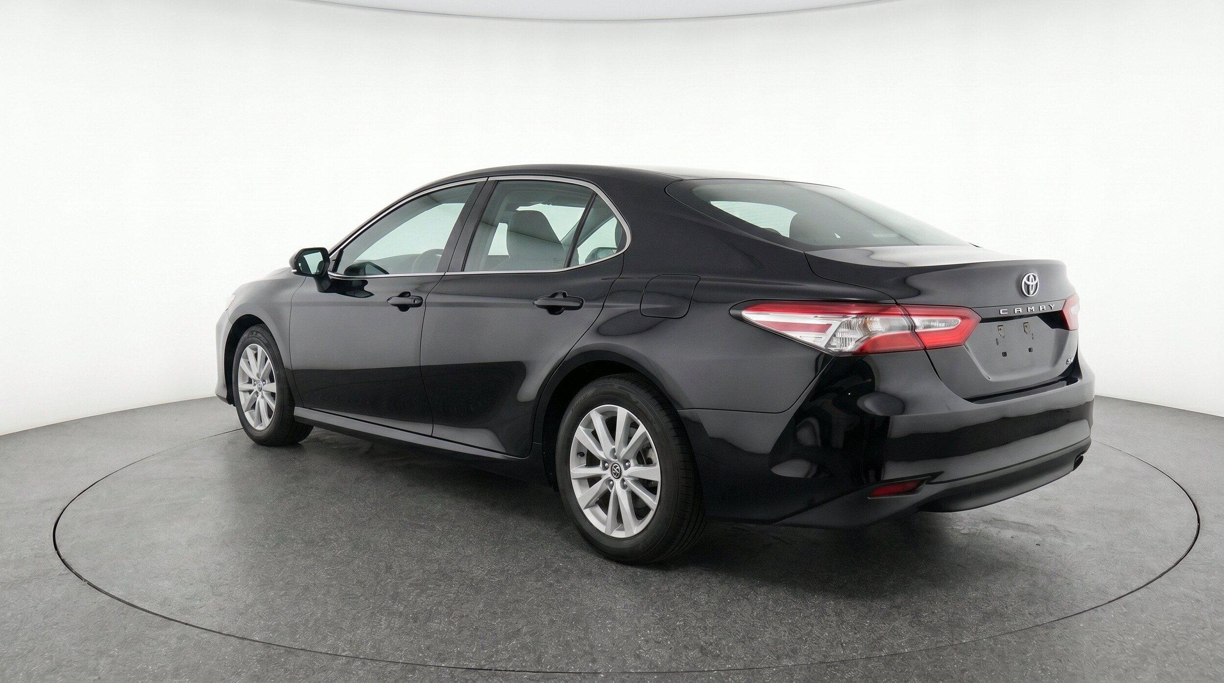 Thumbnail: 2025 Toyota Camry - 6
