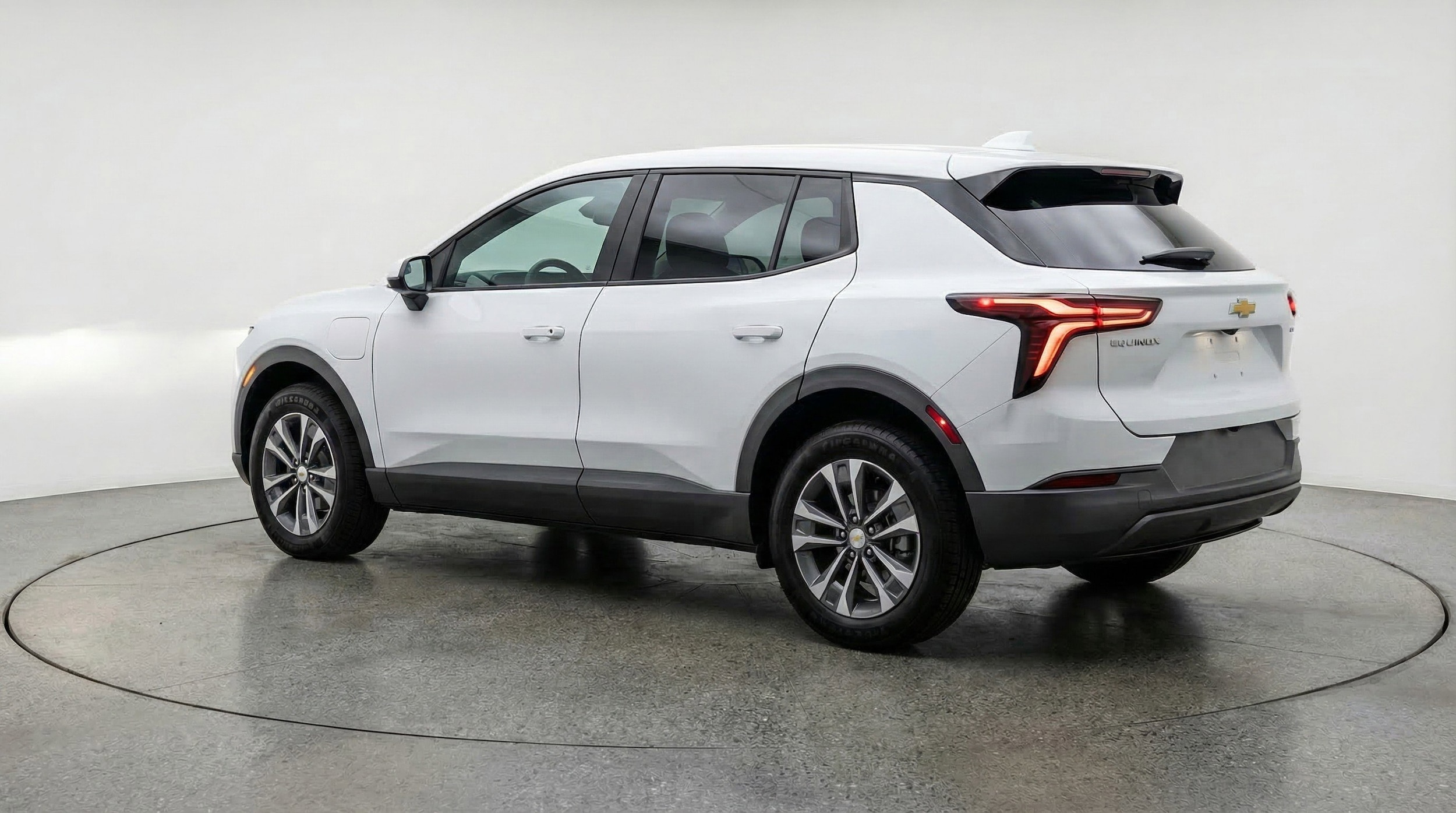 Thumbnail: 2025 Chevrolet Equinox - 6
