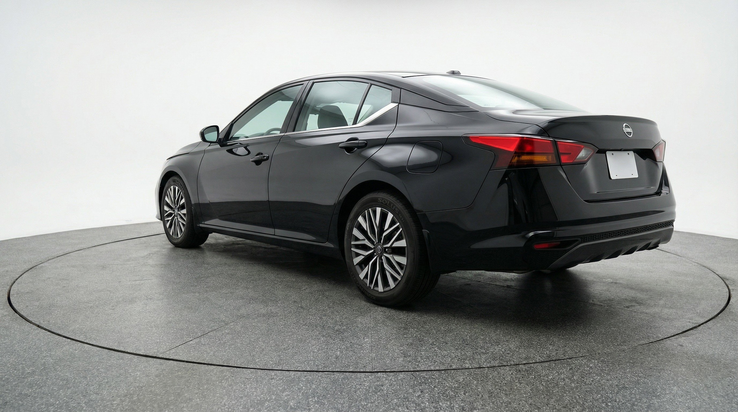 Thumbnail: 2025 Nissan Altima - 6