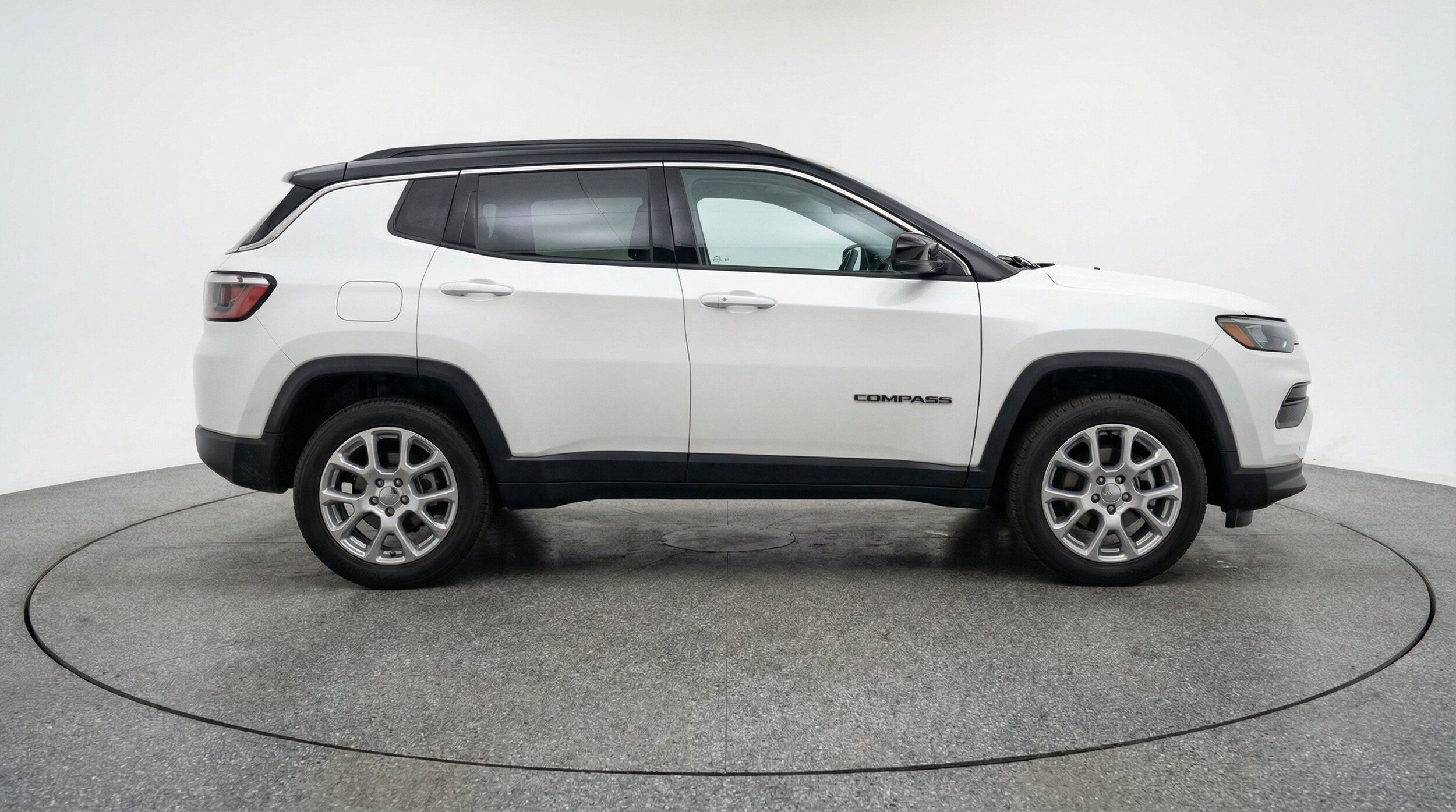 Thumbnail: 2025 Jeep Compass - 11