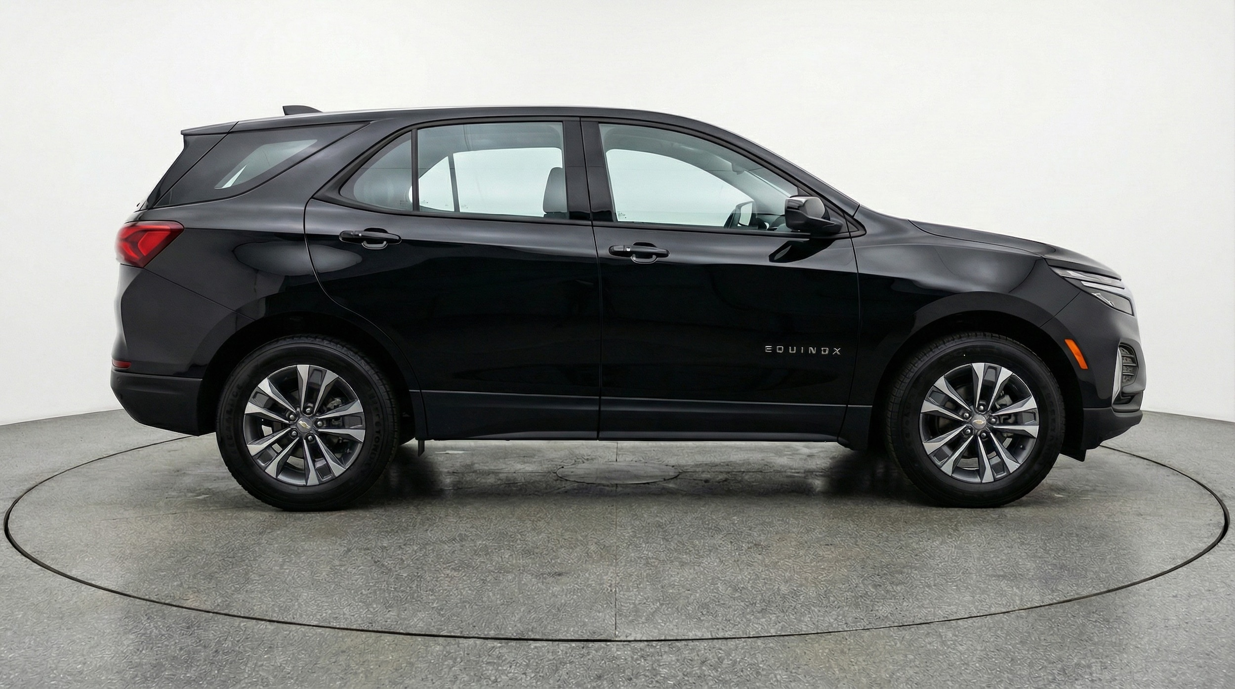 Thumbnail: 2025 Chevrolet Equinox - 8