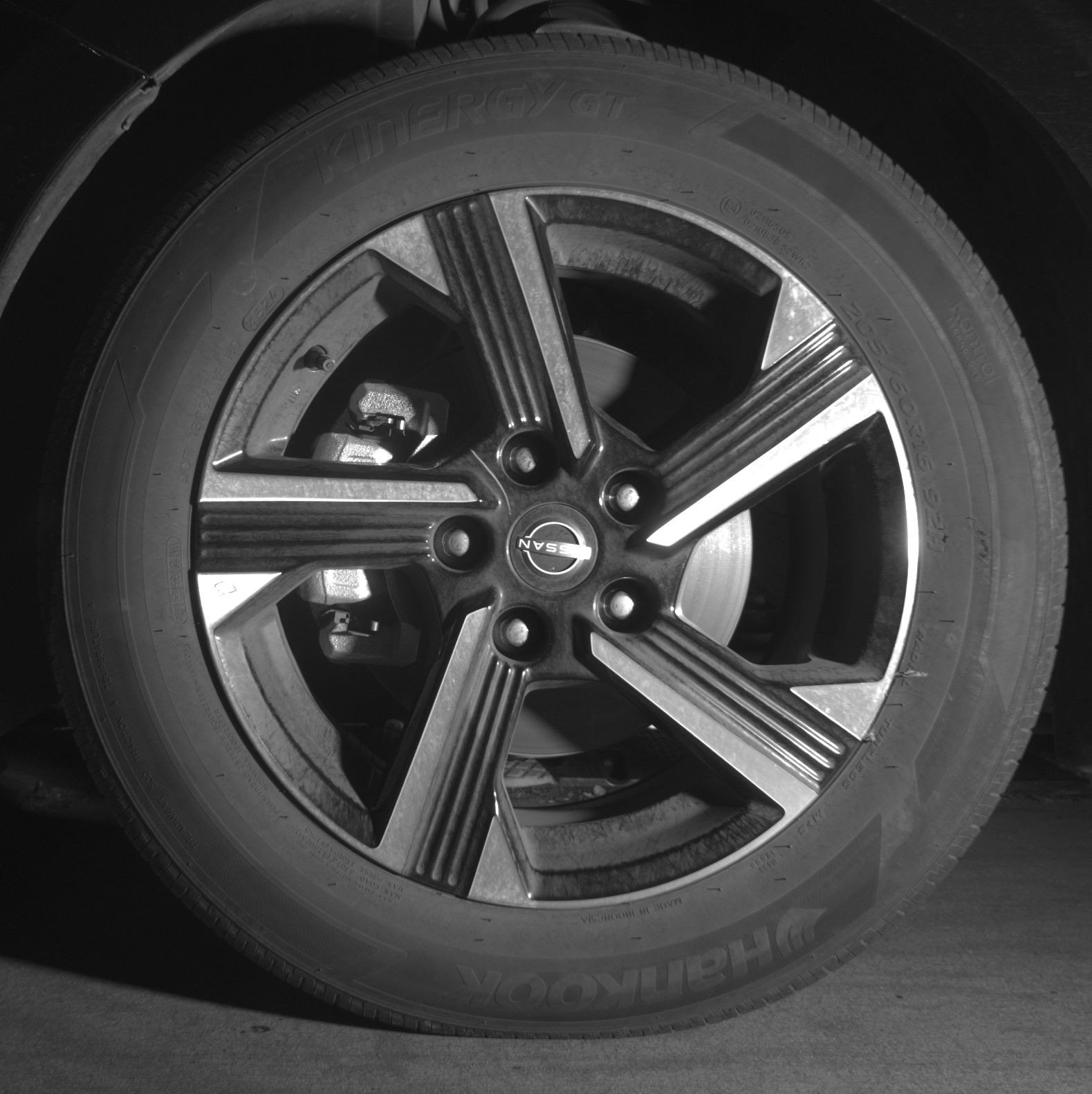 Thumbnail: 2025 Nissan Sentra - 9