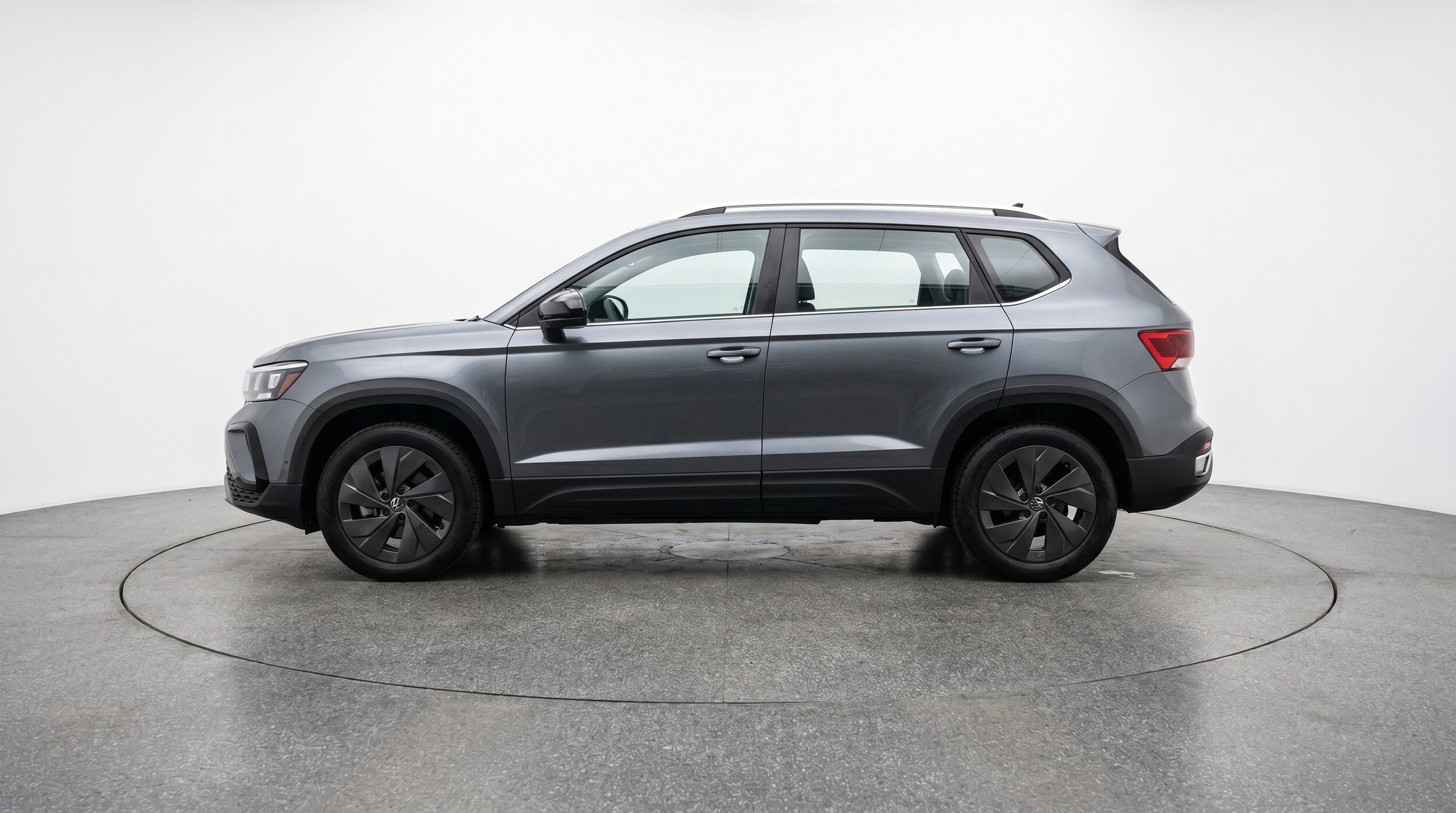 Thumbnail: 2025 Volkswagen Taos - 5