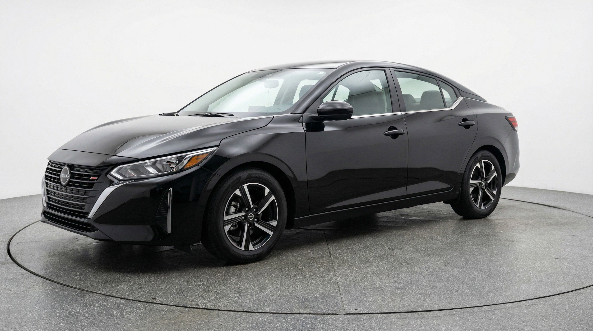 Thumbnail: 2025 Nissan Sentra - 3