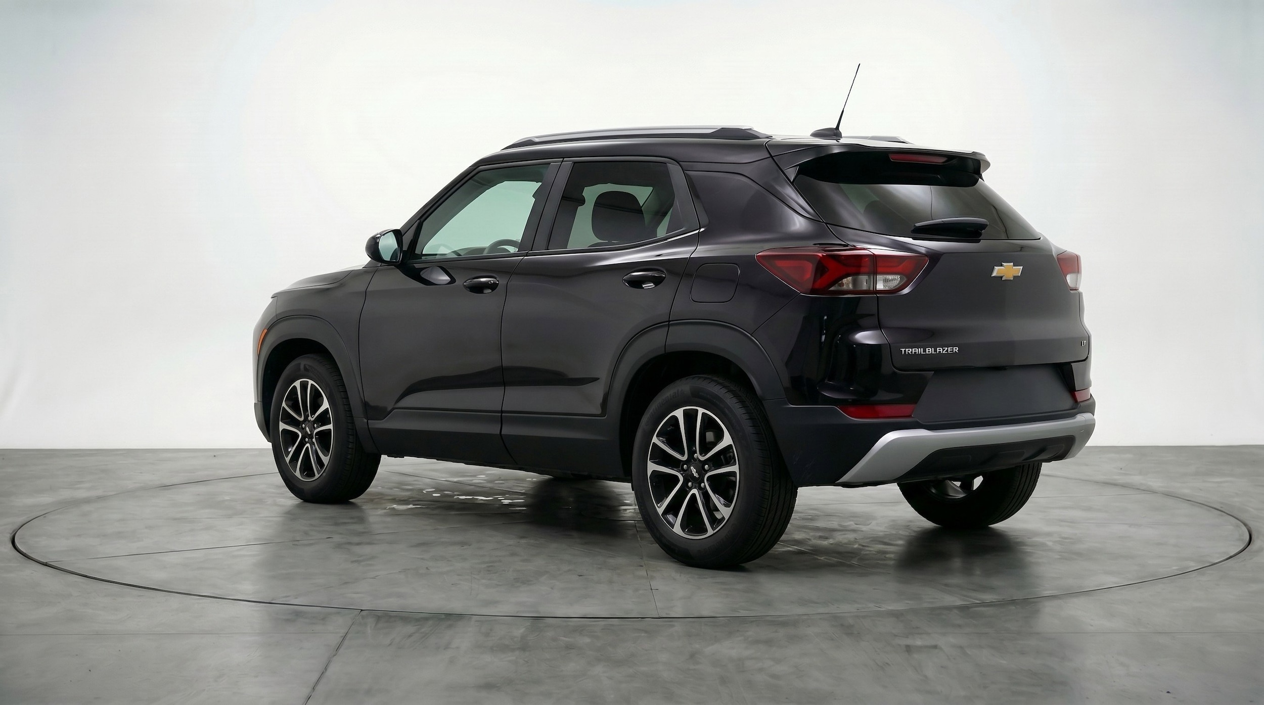 Thumbnail: 2025 Chevrolet TrailBlazer - 6