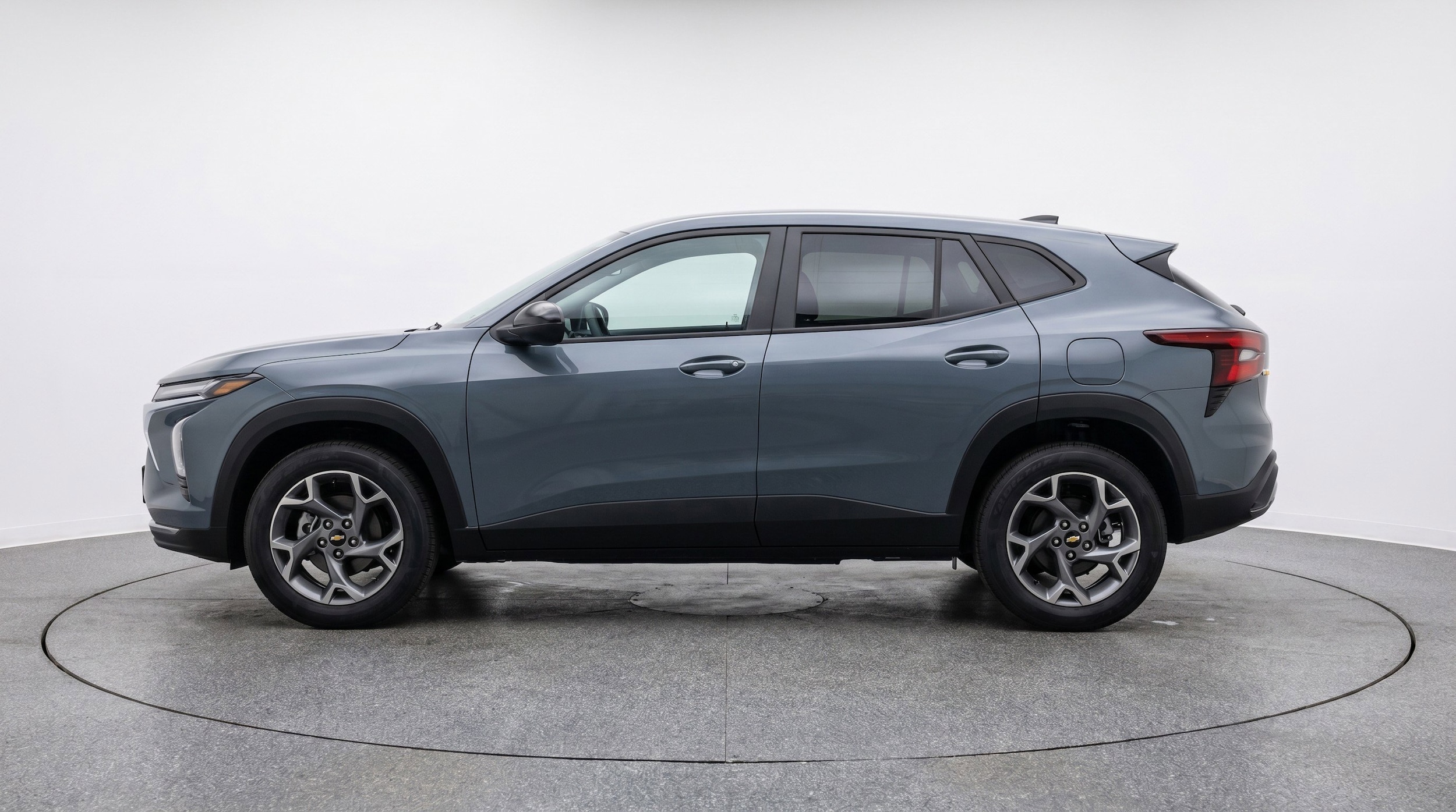 Thumbnail: 2025 Chevrolet Trax - 5