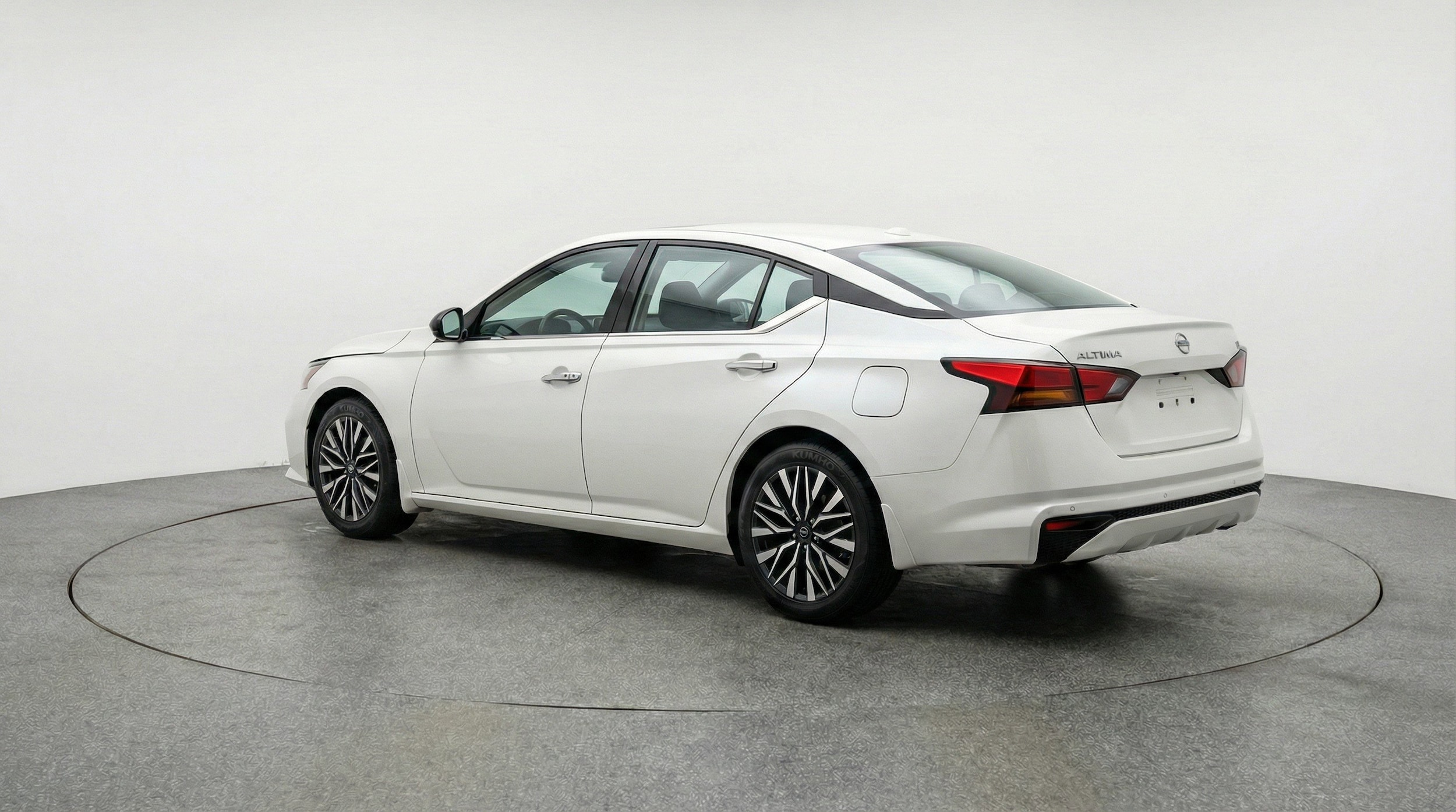 Thumbnail: 2025 Nissan Altima - 6