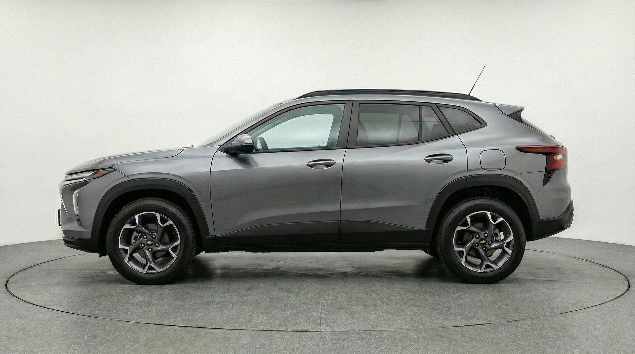Thumbnail: 2025 Chevrolet Trax - 5