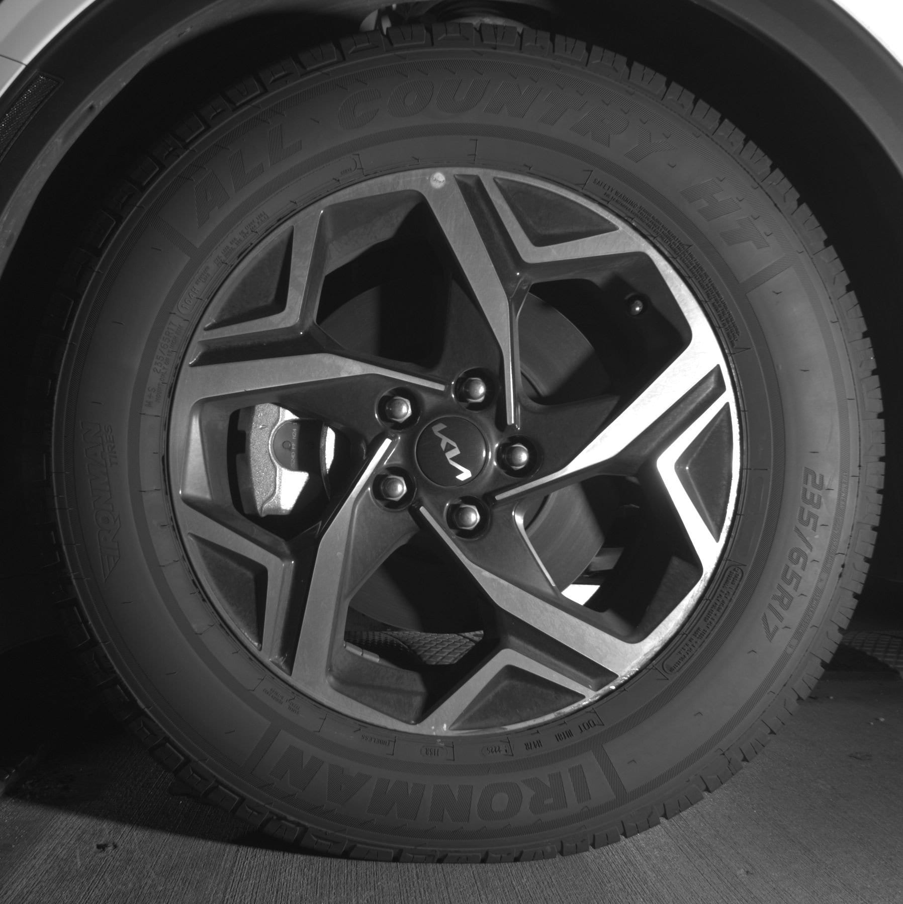 Thumbnail: 2025 Kia Sportage - 12