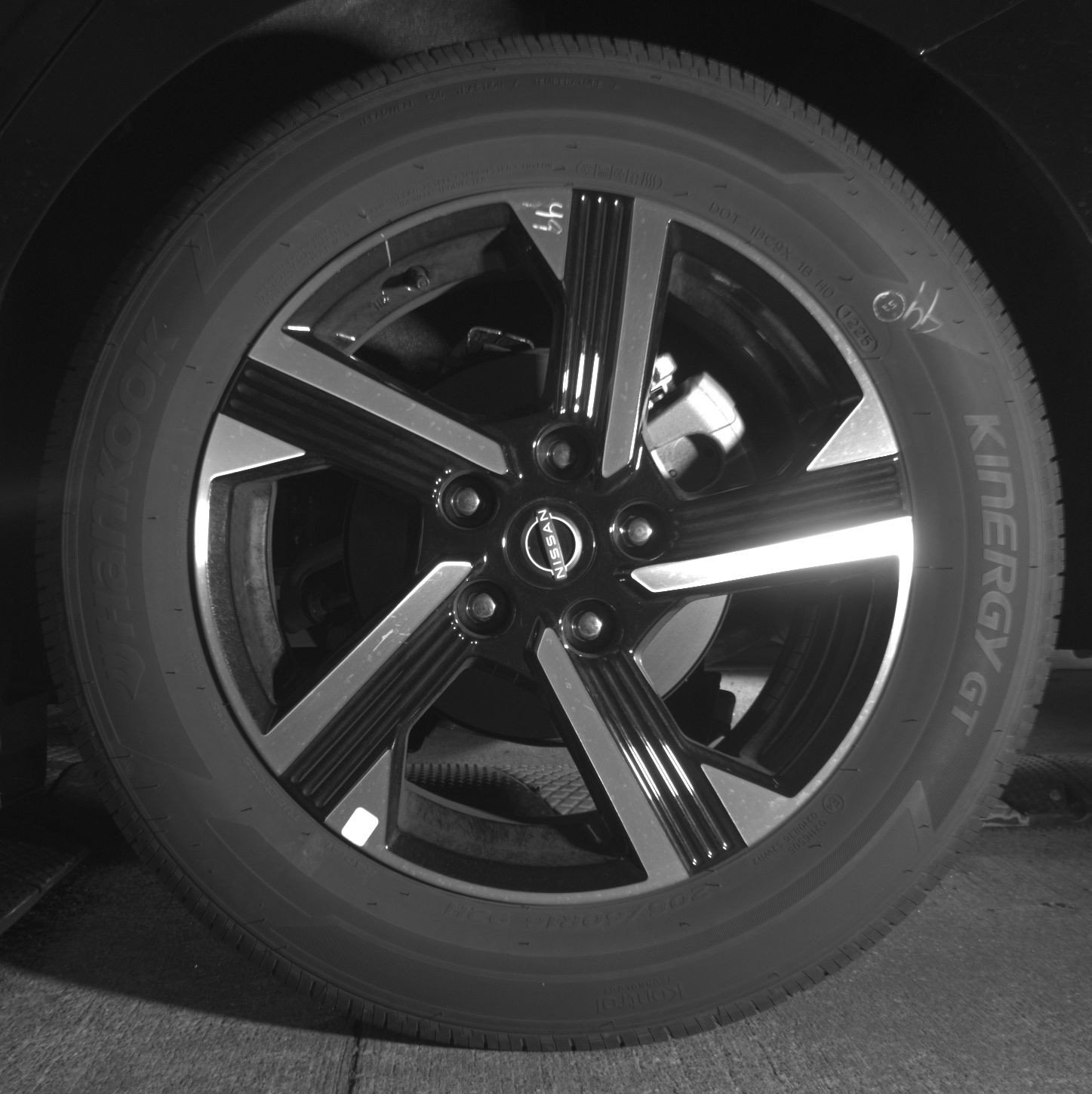 Thumbnail: 2025 Nissan Sentra - 14