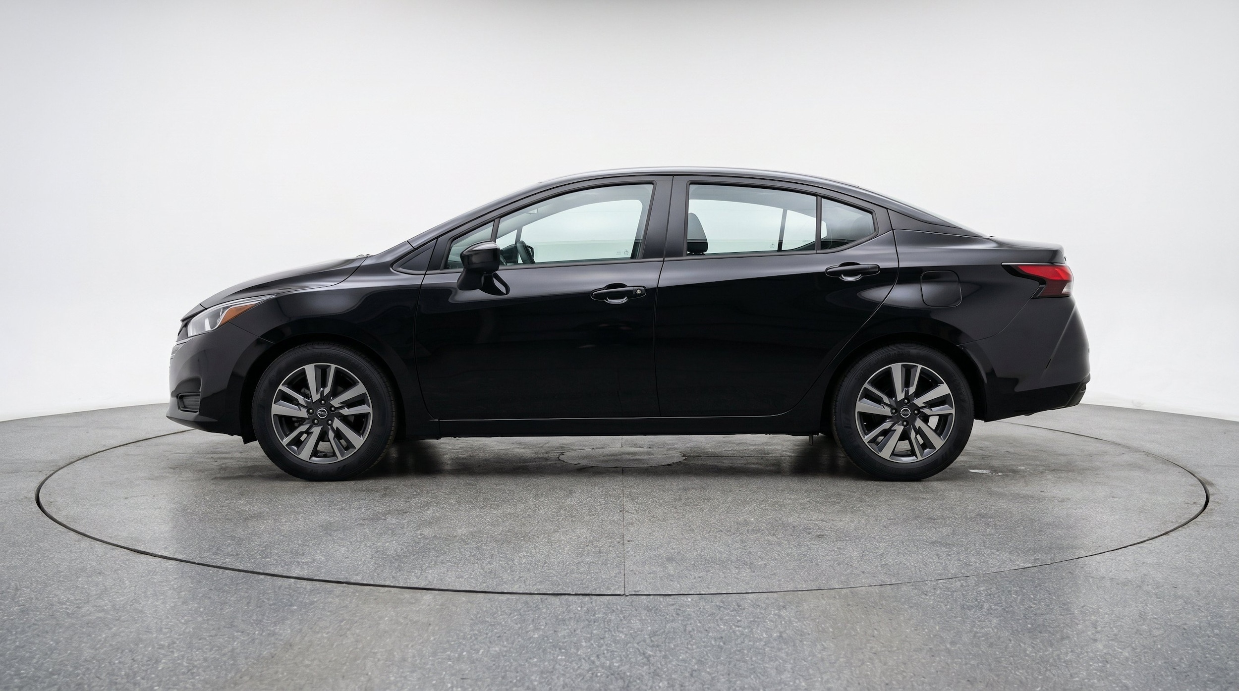Thumbnail: 2025 Nissan Versa - 5