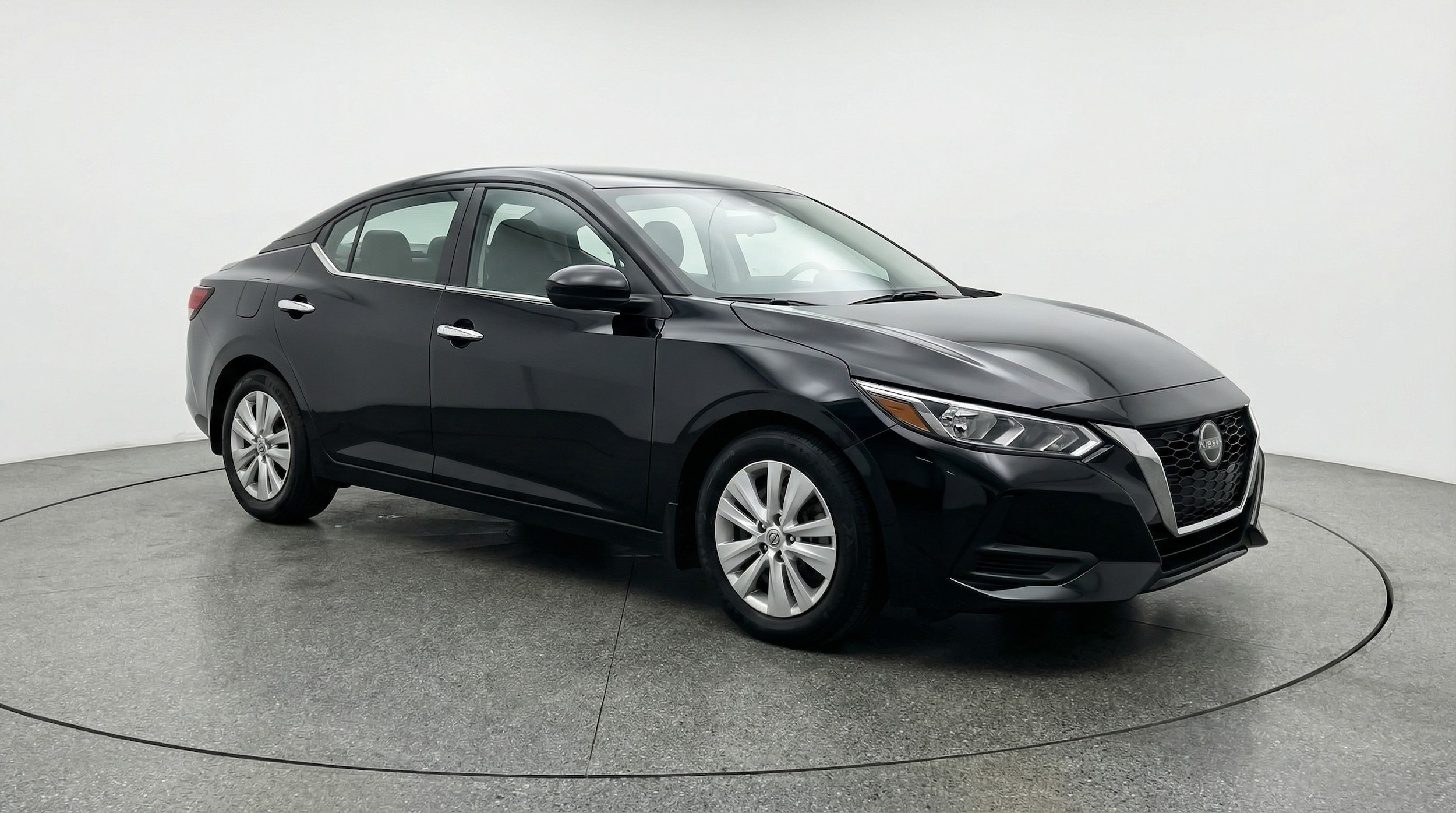 Thumbnail: 2025 Nissan Sentra - 1