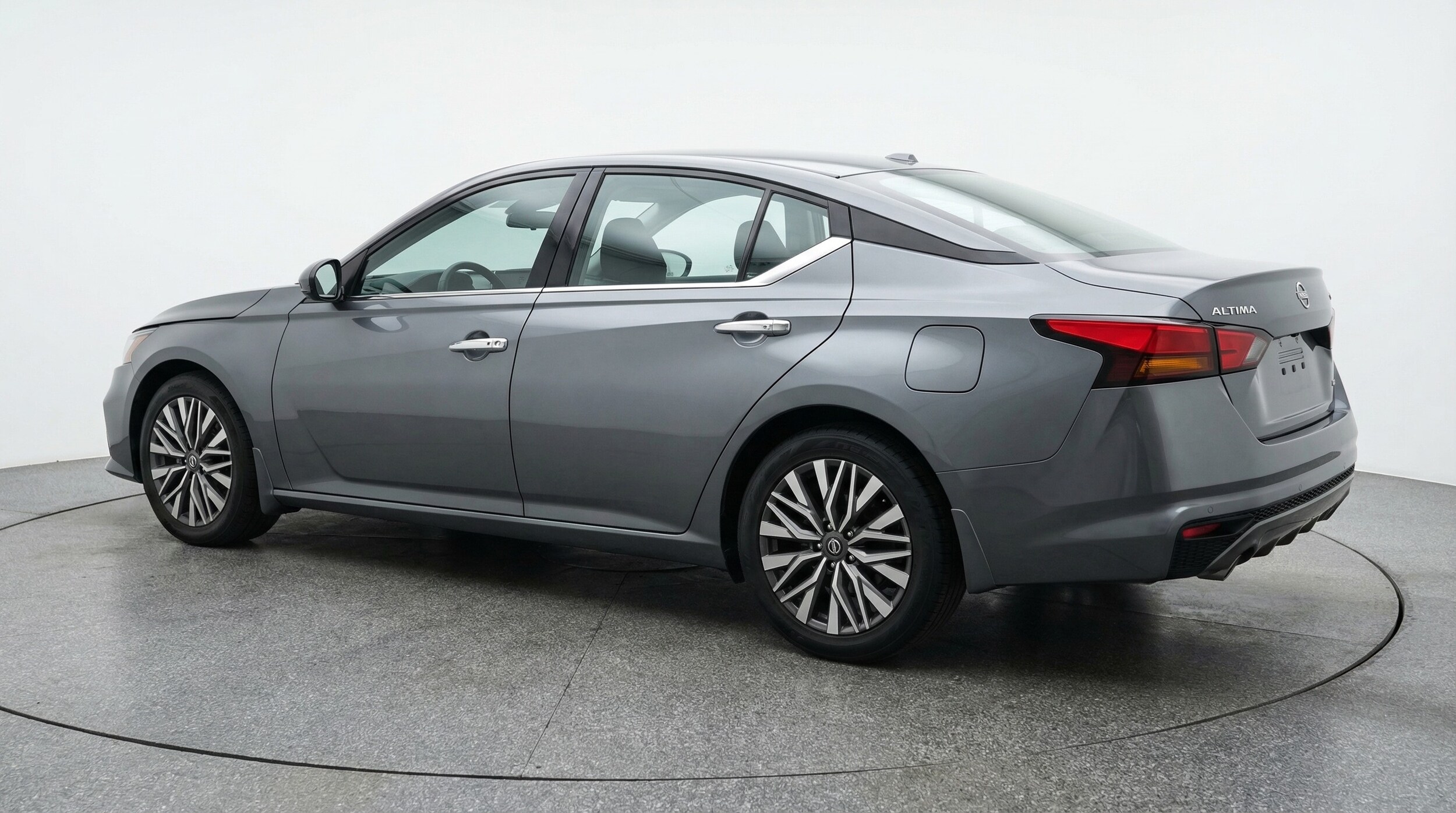 Thumbnail: 2025 Nissan Altima - 5