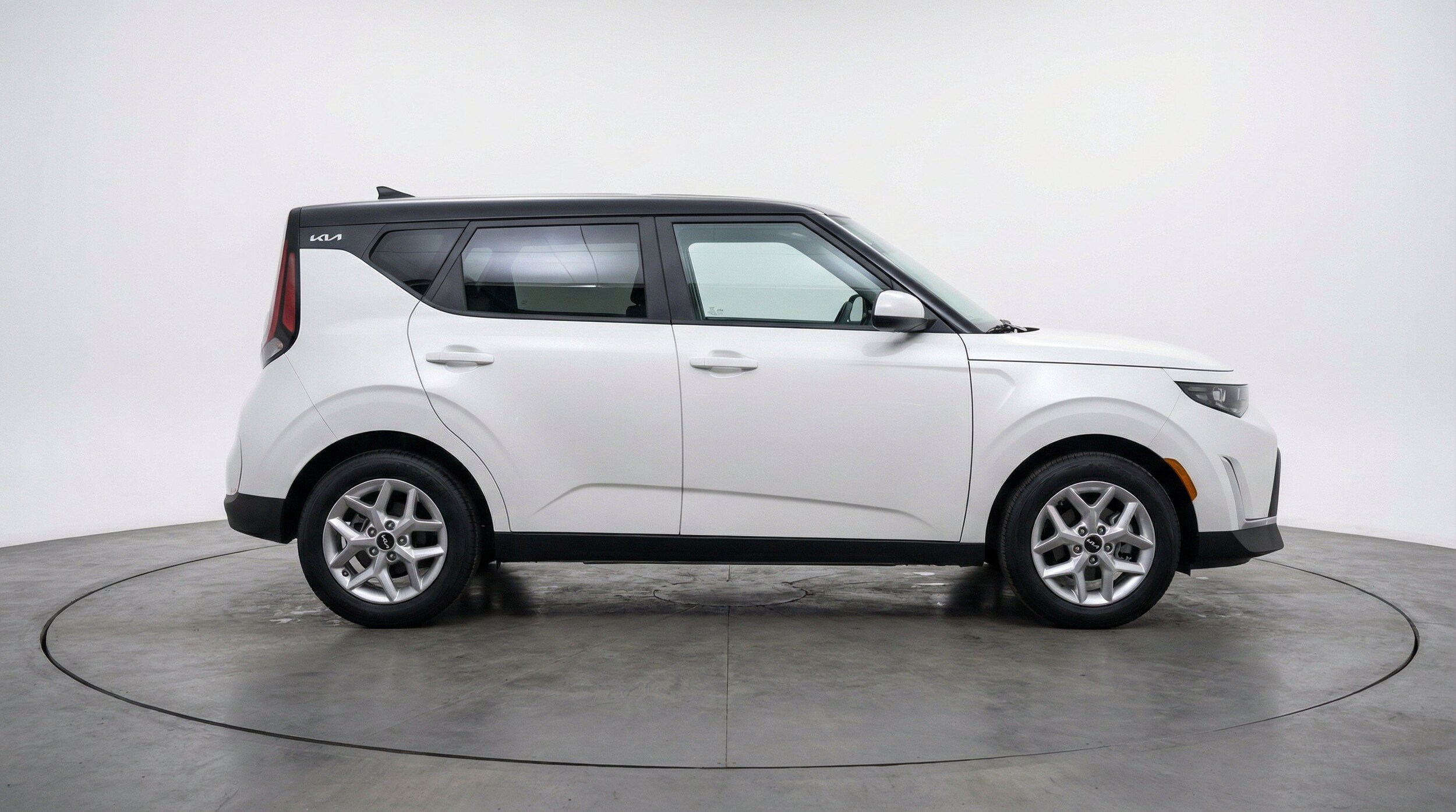 Thumbnail: 2025 Kia Soul - 11