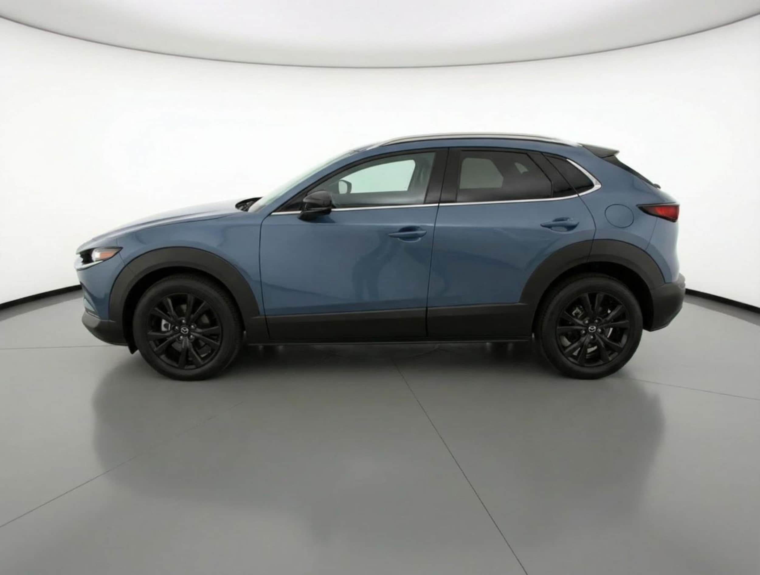 Thumbnail: 2025 Mazda CX-30 - 4