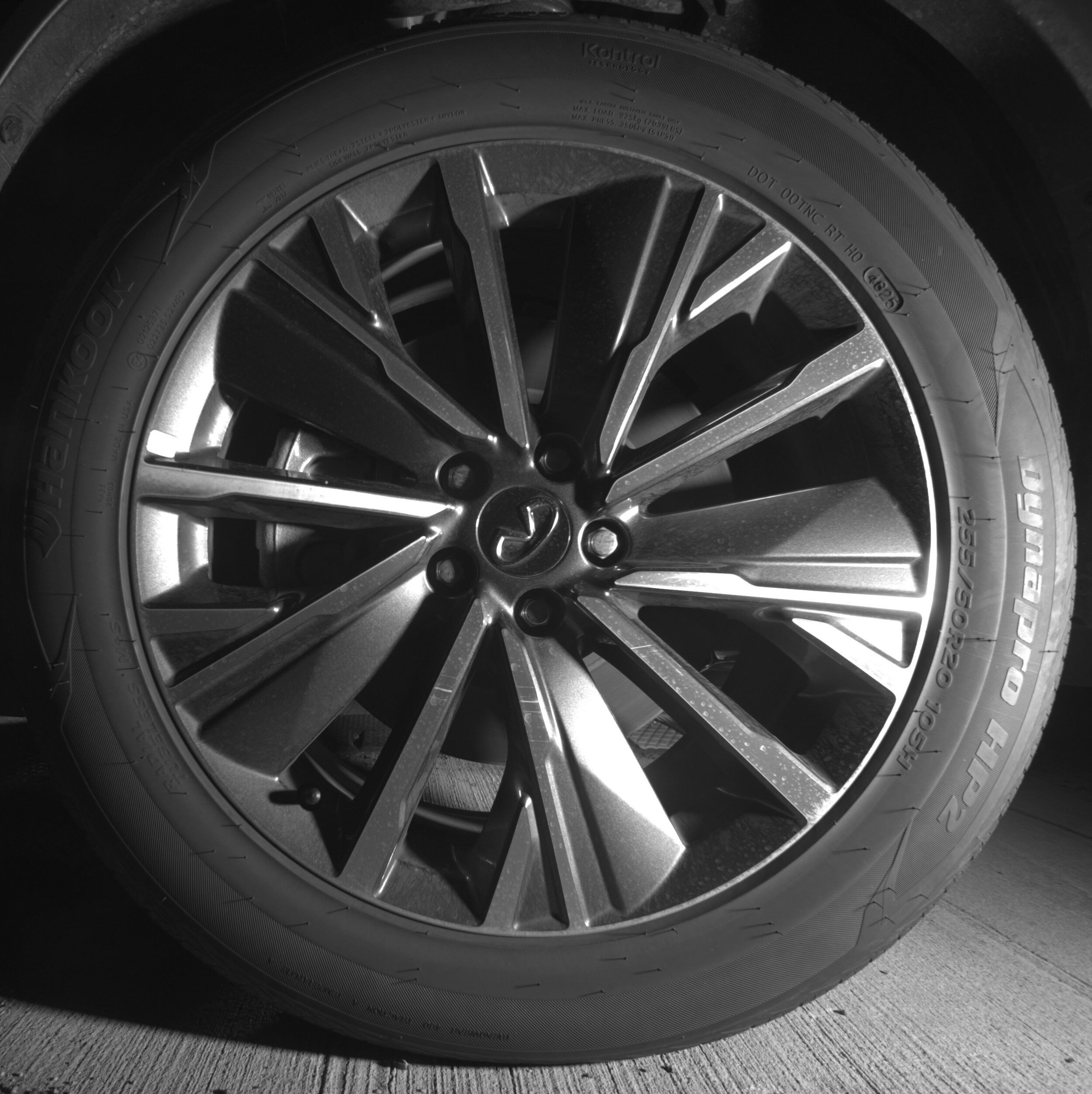 Thumbnail: 2026 INFINITI QX60 - 12