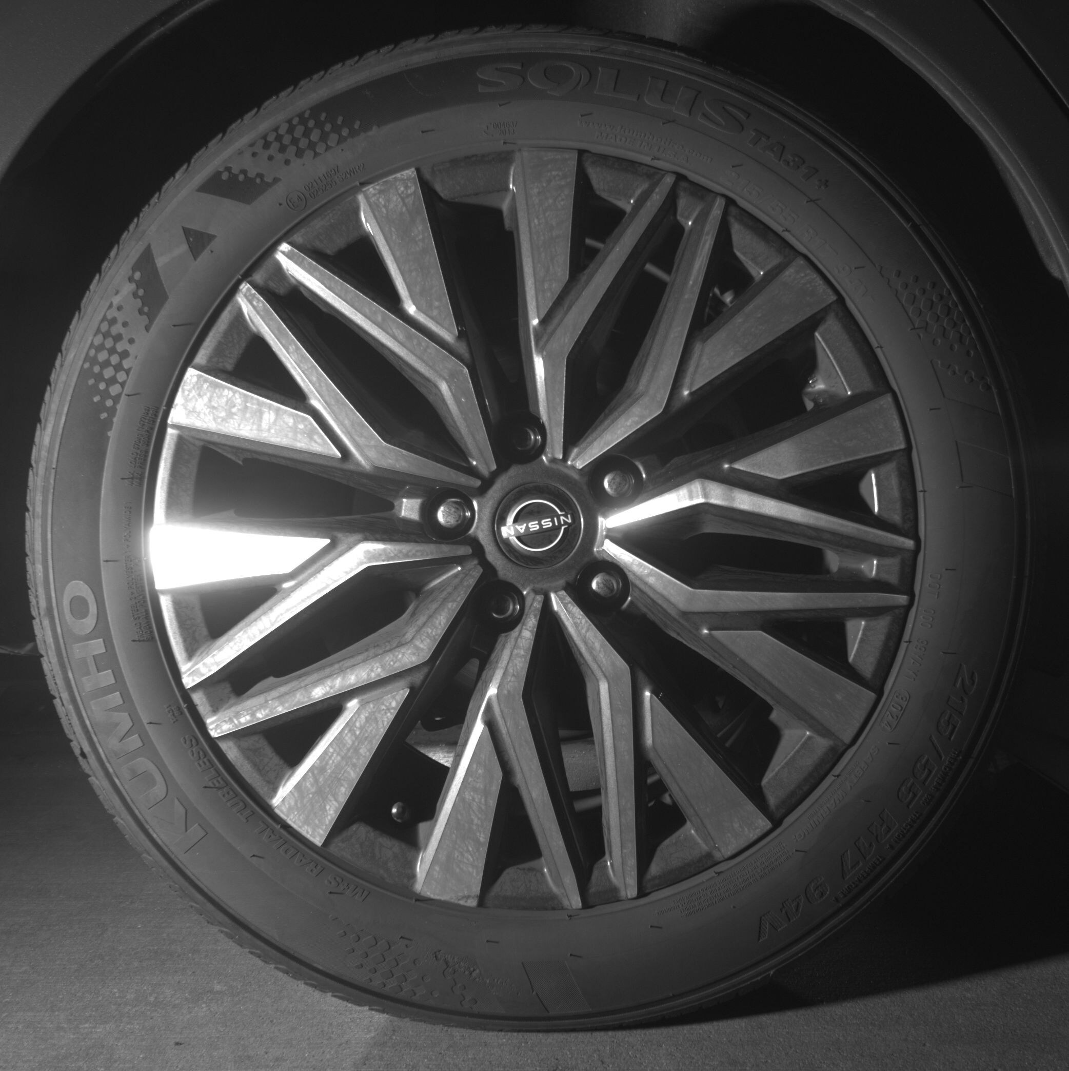 Thumbnail: 2025 Nissan Altima - 12