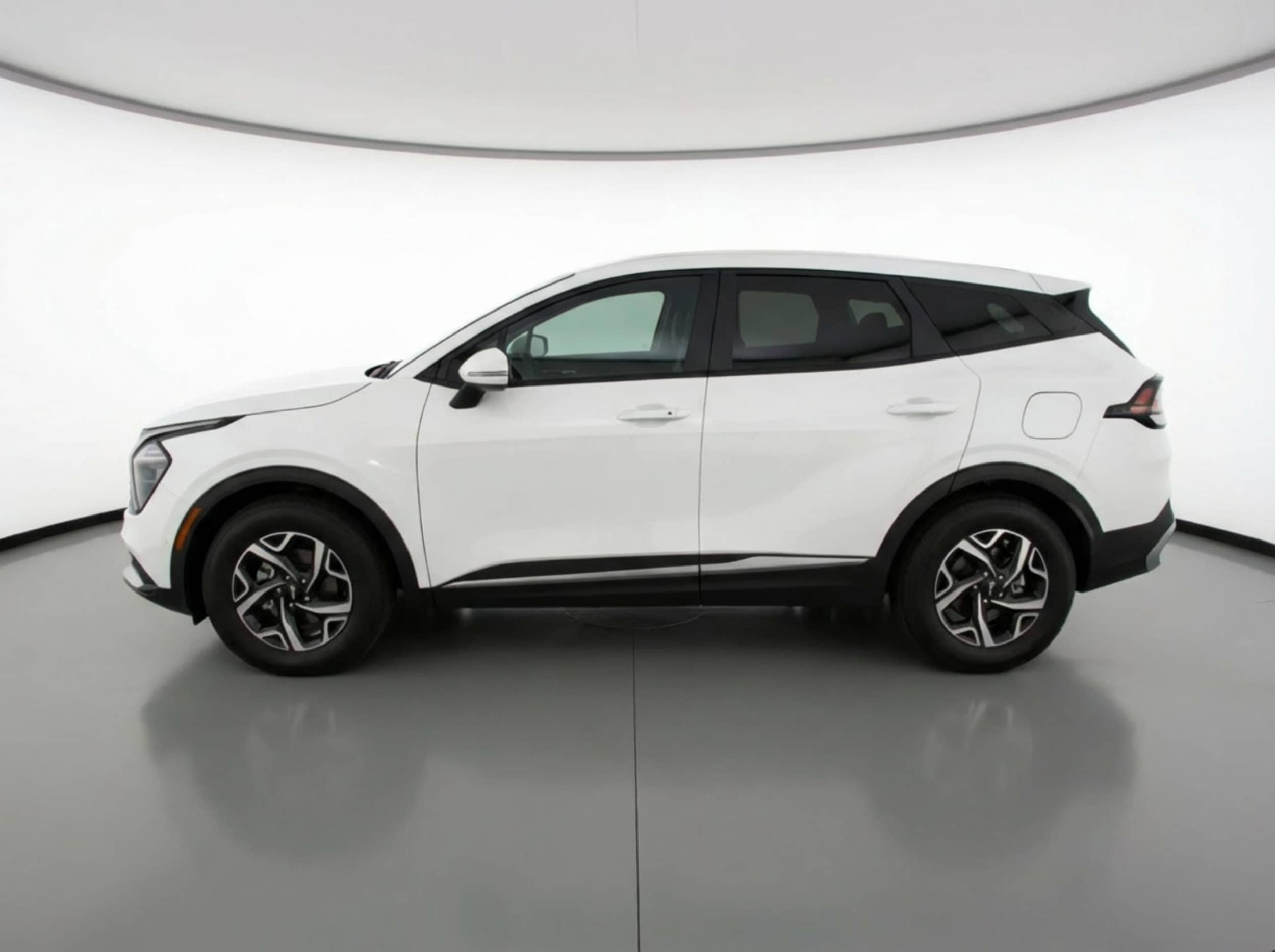 Thumbnail: 2025 Kia Sportage - 5