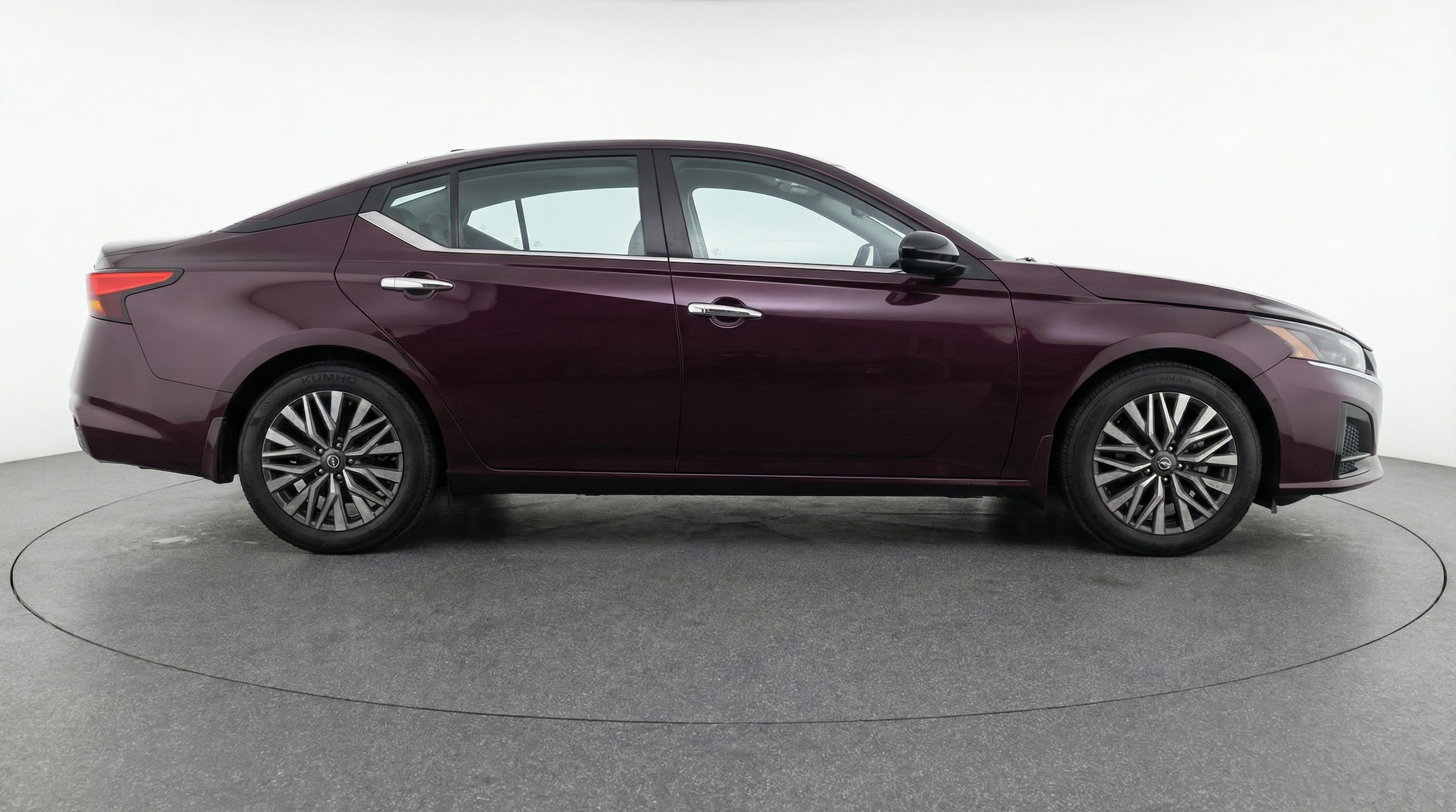 Thumbnail: 2025 Nissan Altima - 8