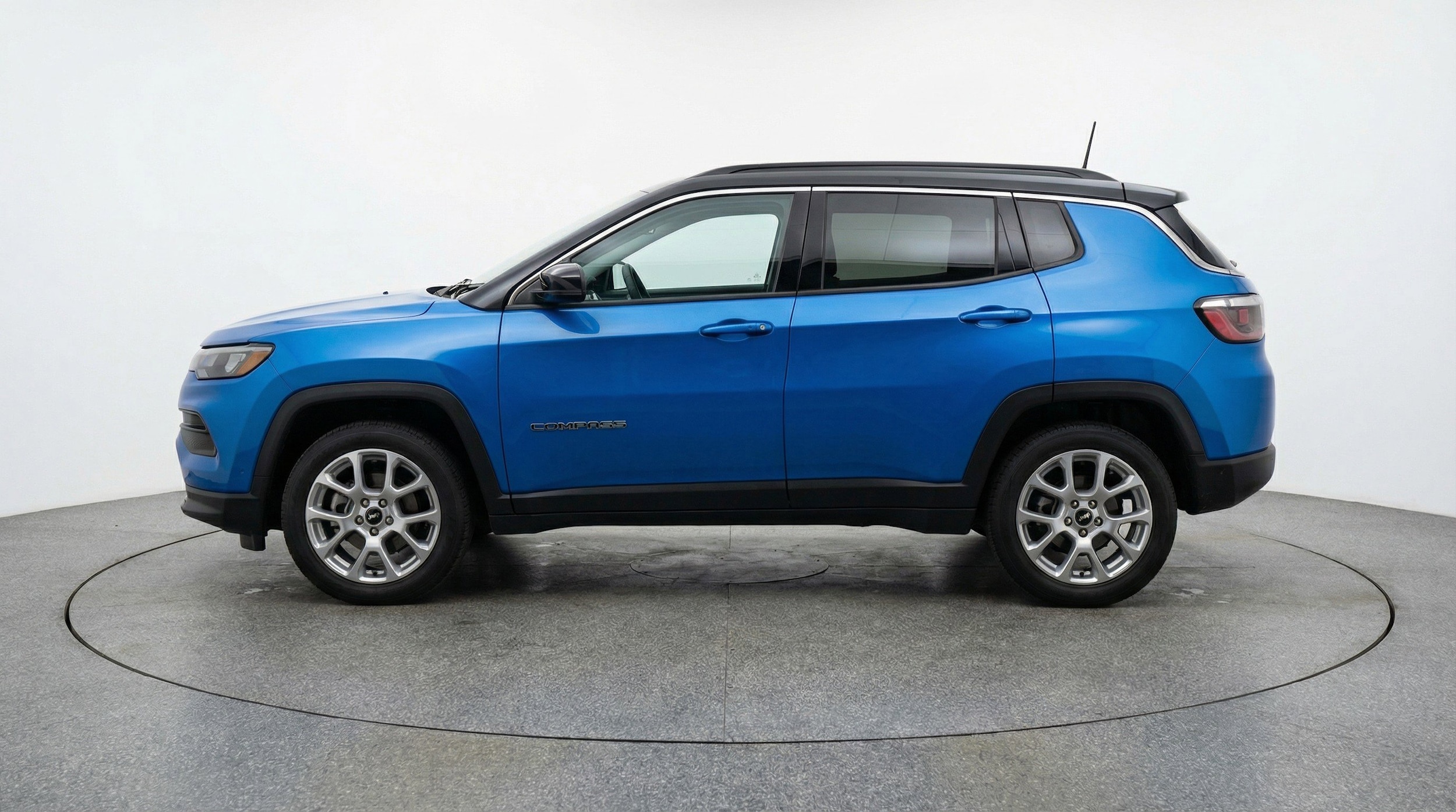 Thumbnail: 2025 Jeep Compass - 5