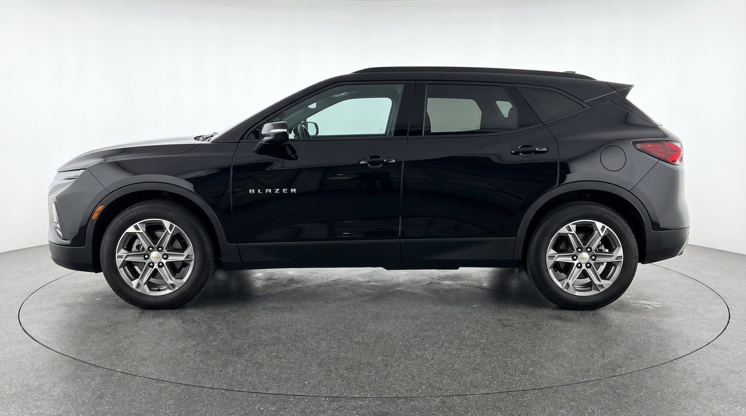 Thumbnail: 2026 Chevrolet Blazer - 5