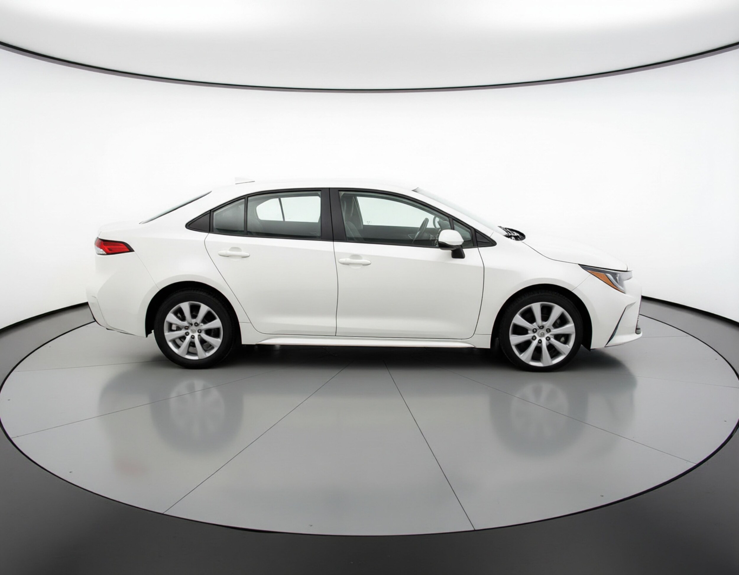 Thumbnail: 2025 Toyota Corolla - 8