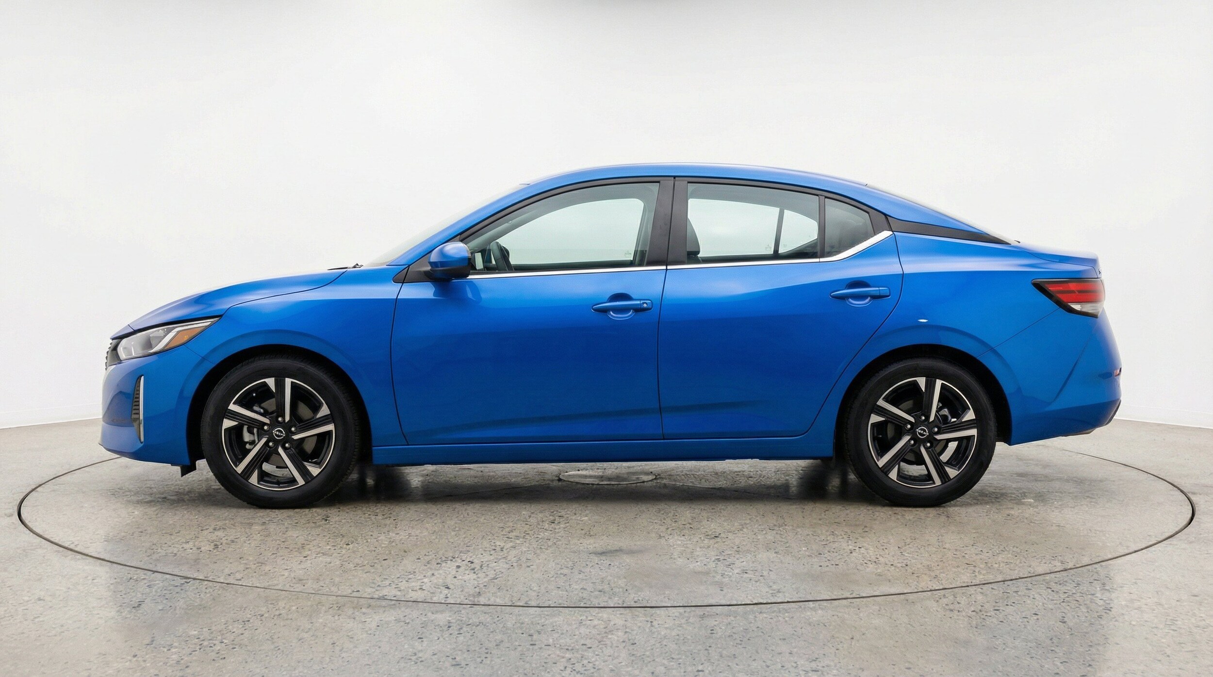 Thumbnail: 2025 Nissan Sentra - 5
