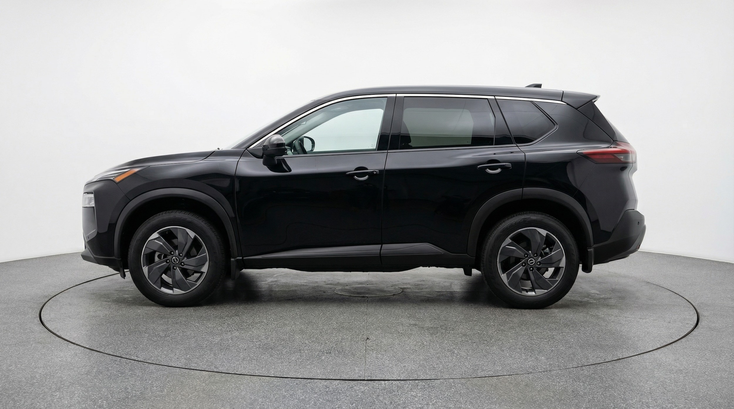 Thumbnail: 2025 Nissan Rogue - 4