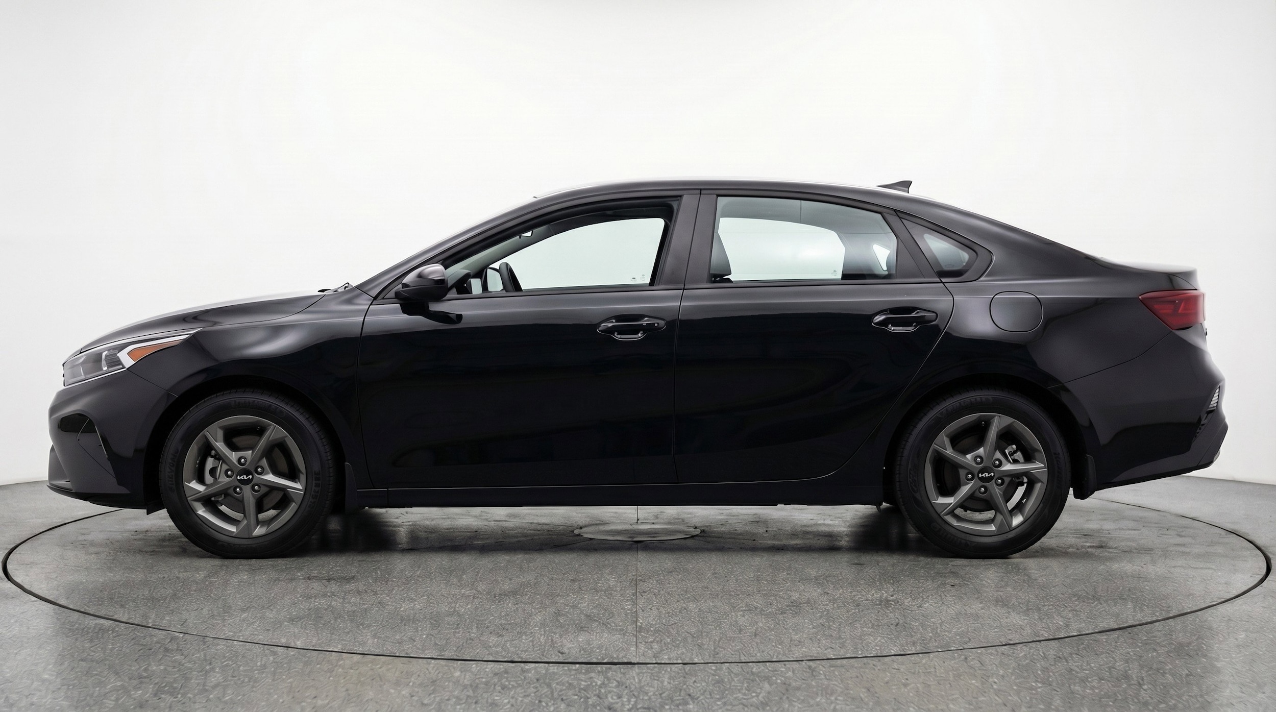 Thumbnail: 2025 Kia K4 - 5