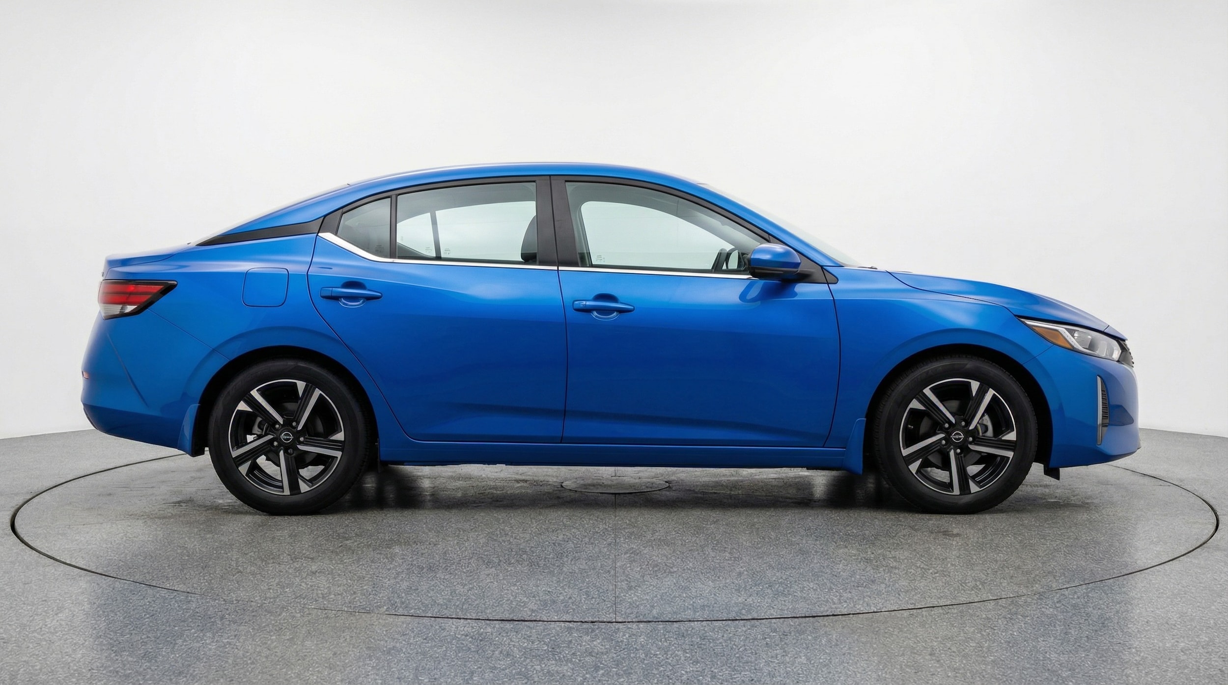 Thumbnail: 2025 Nissan Sentra - 8