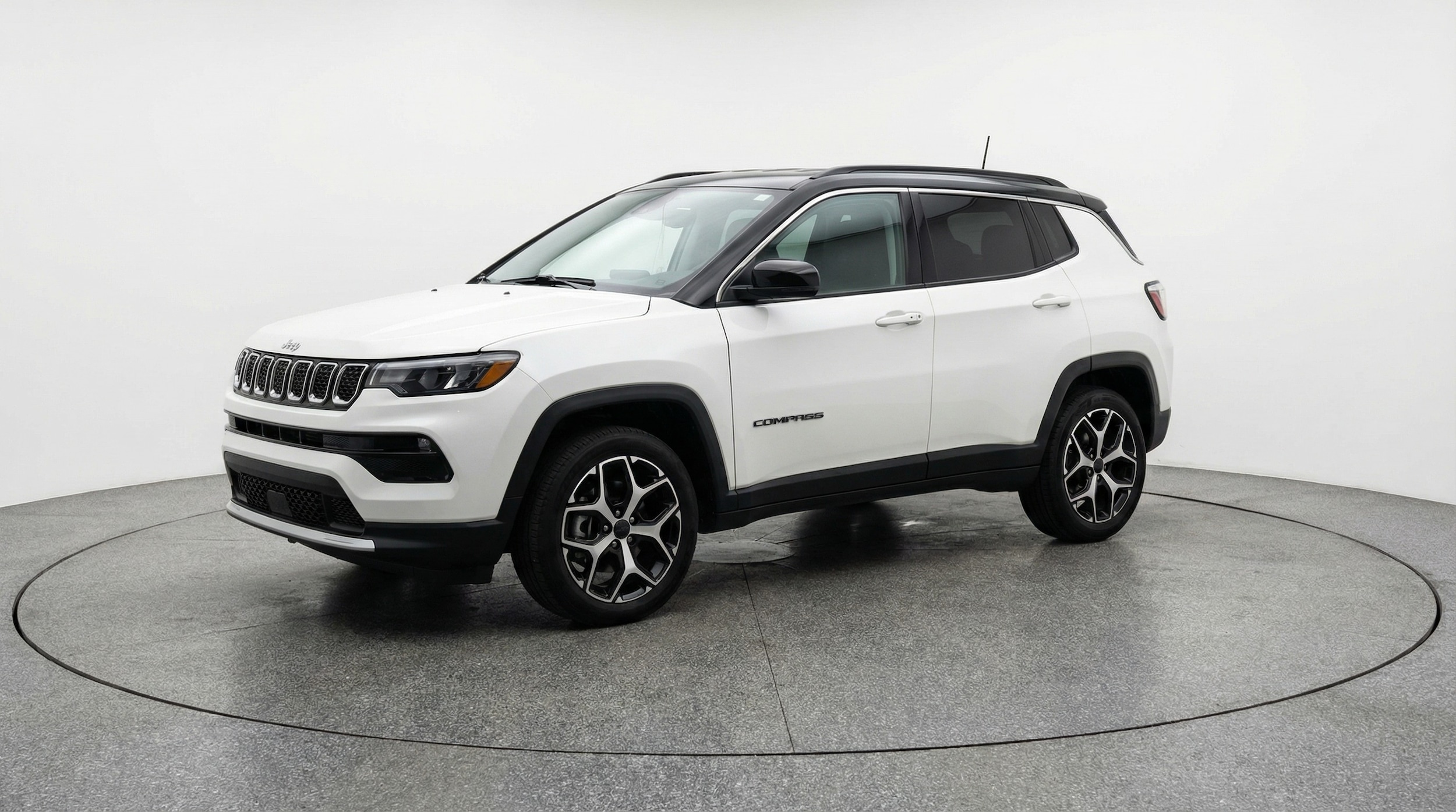 Thumbnail: 2025 Jeep Compass - 3