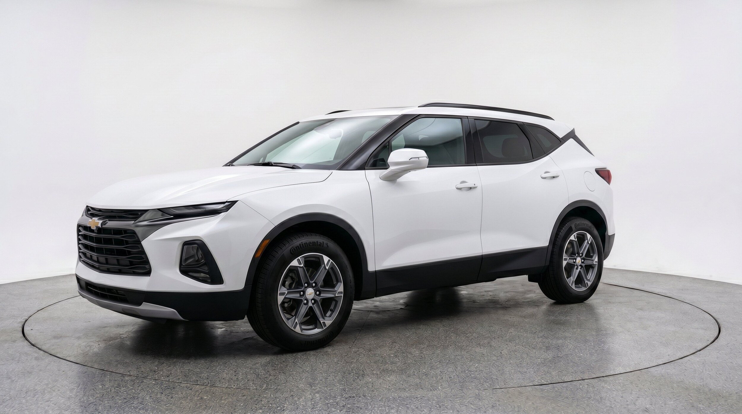 Thumbnail: 2026 Chevrolet Blazer - 3