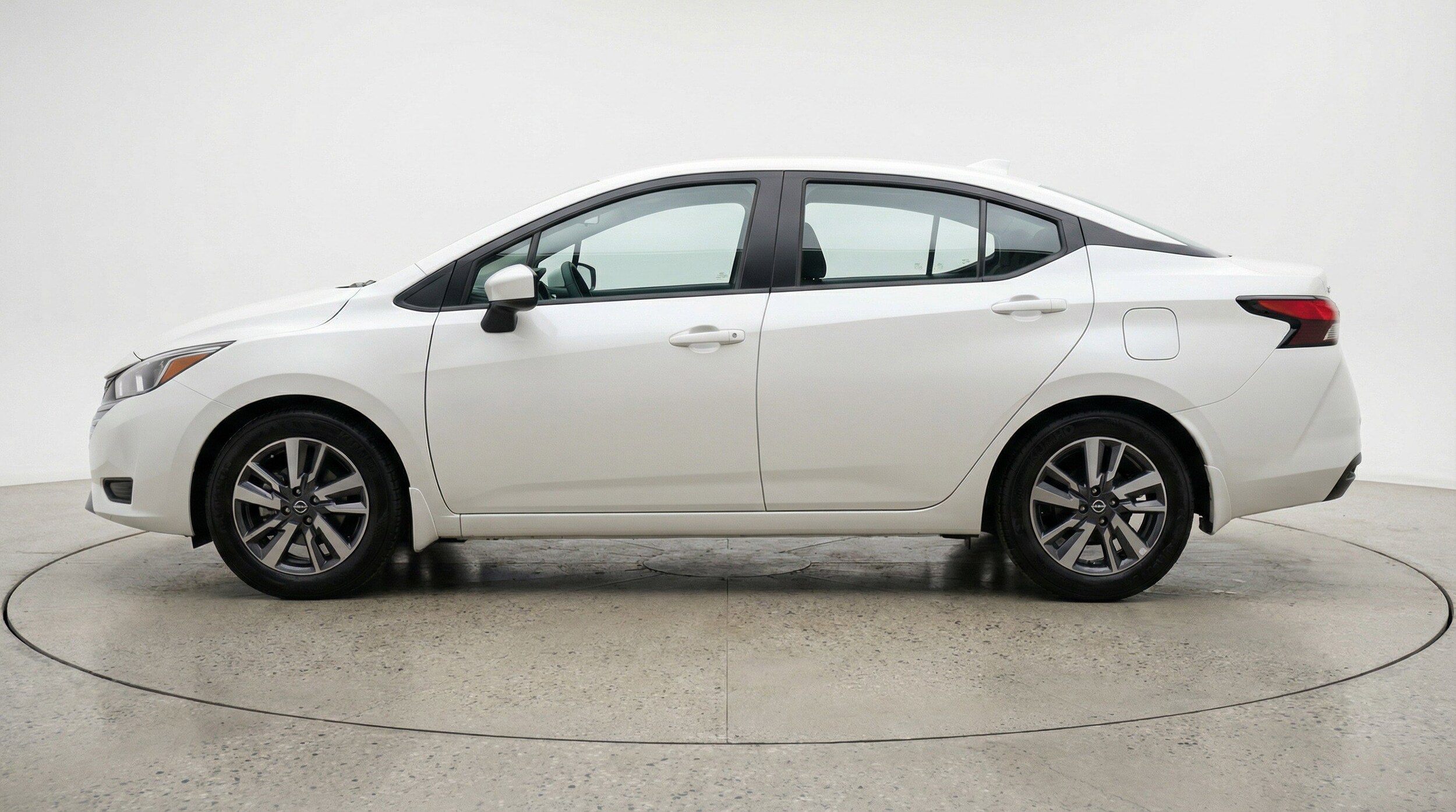 Thumbnail: 2025 Nissan Versa - 5