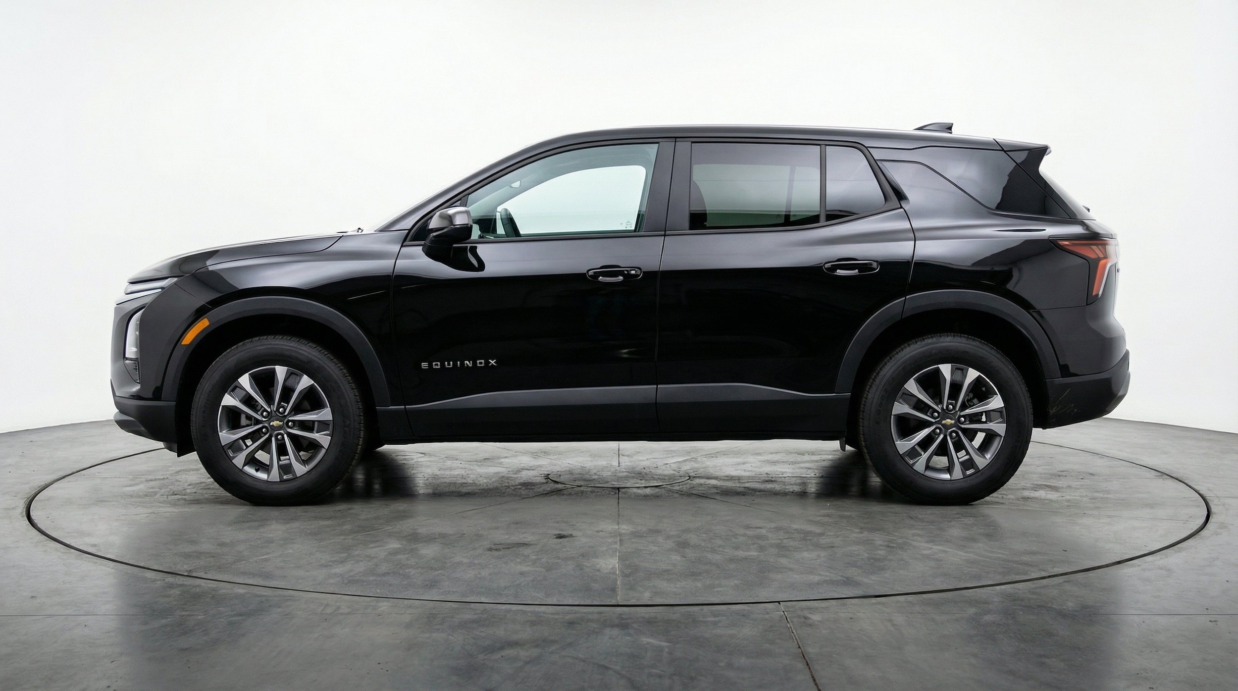 Thumbnail: 2025 Chevrolet Equinox - 5