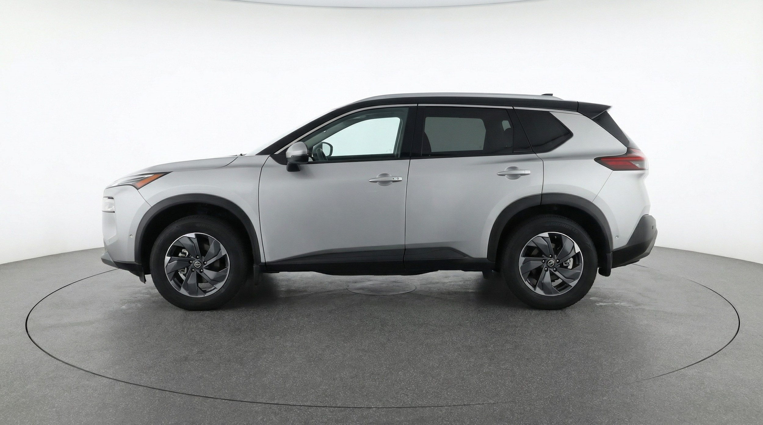 Thumbnail: 2025 Nissan Rogue - 4