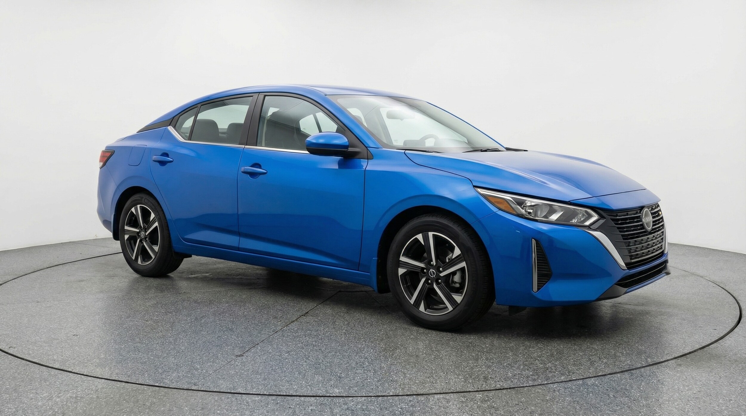 Thumbnail: 2025 Nissan Sentra - 1