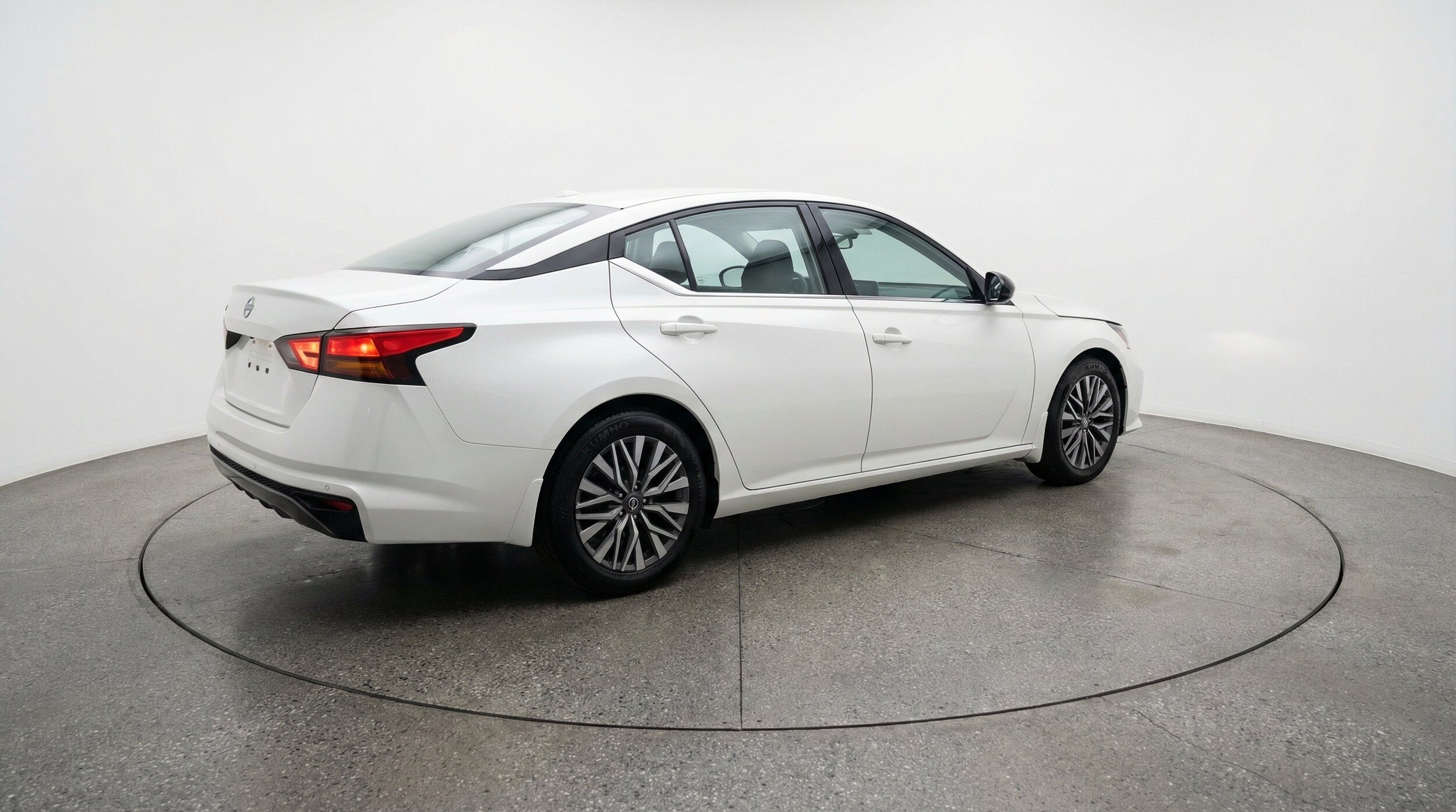 Thumbnail: 2026 Nissan Altima - 9