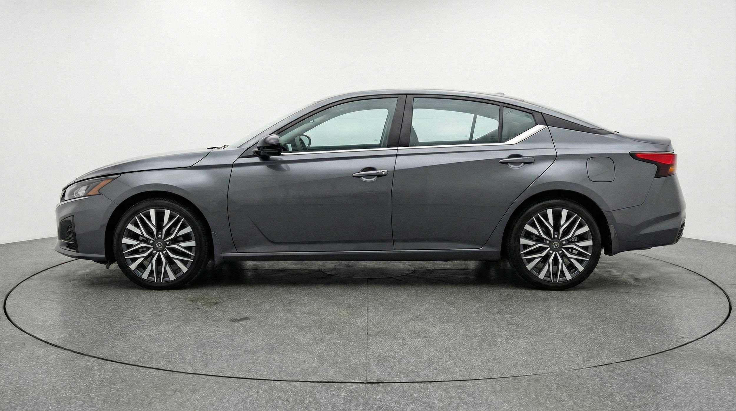 Thumbnail: 2025 Nissan Altima - 4