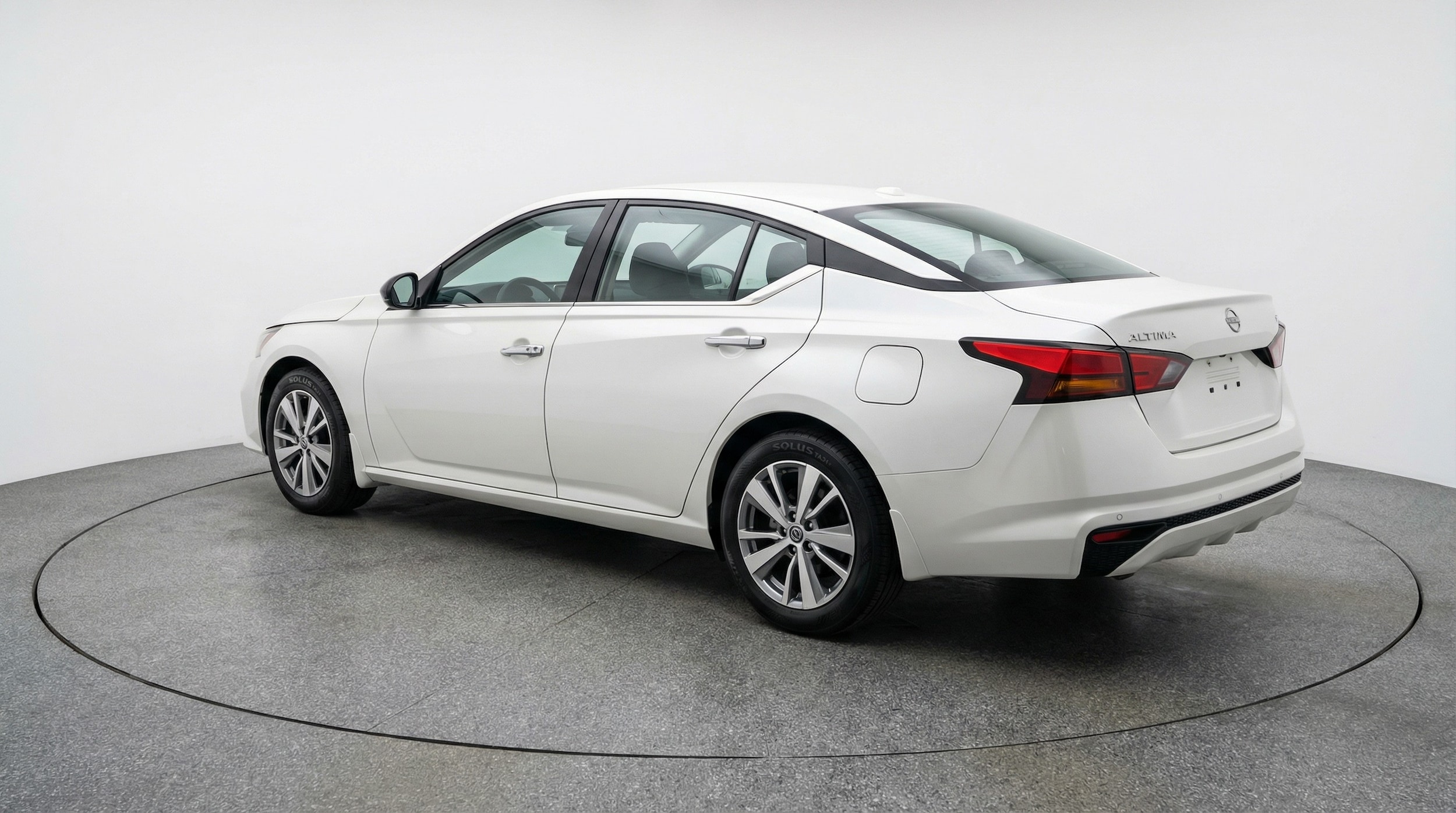 Thumbnail: 2025 Nissan Altima - 5