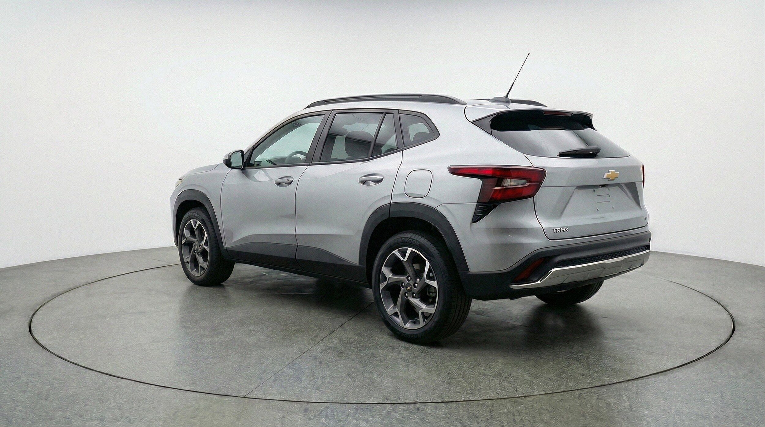 Thumbnail: 2025 Chevrolet Trax - 6