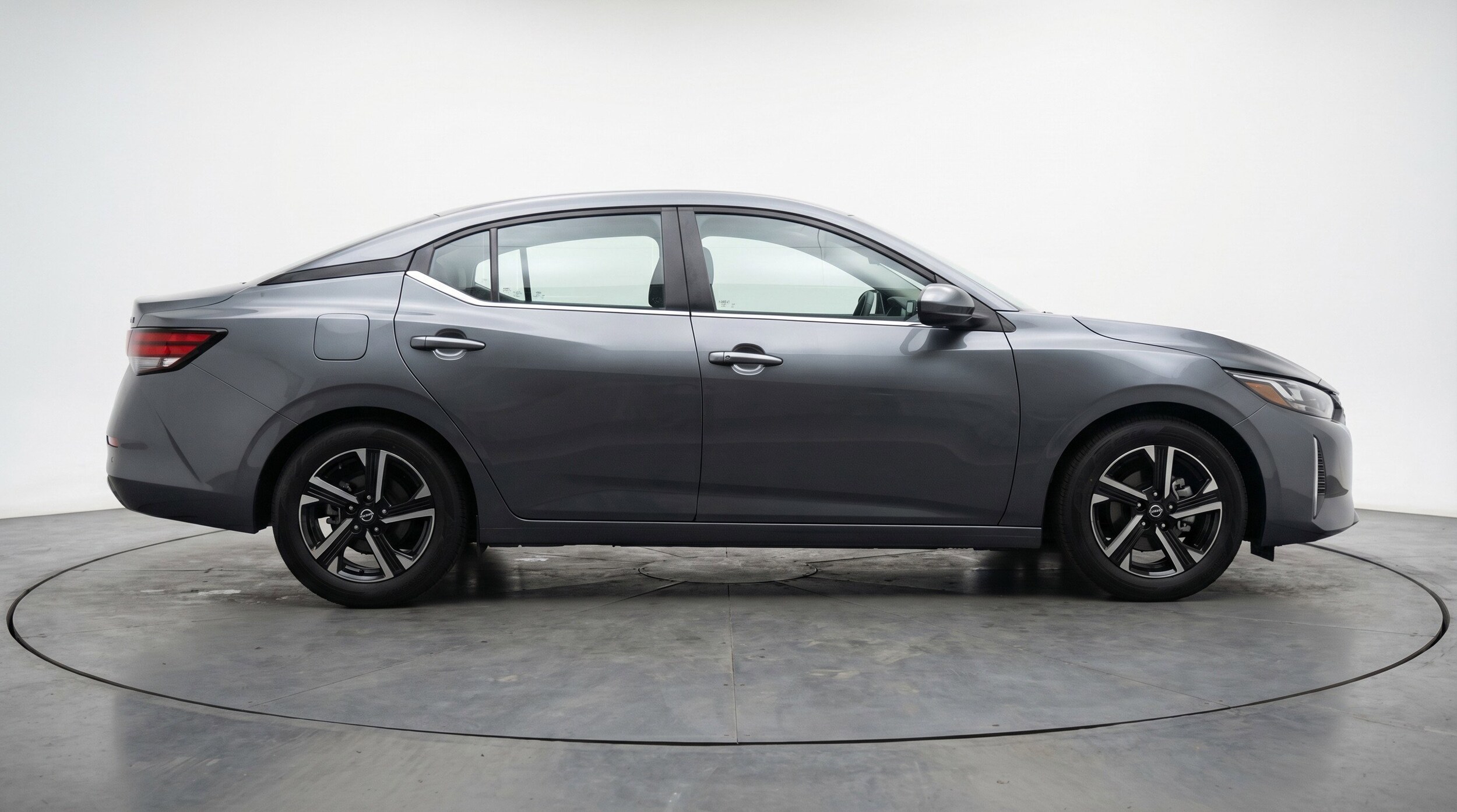 Thumbnail: 2025 Nissan Sentra - 11