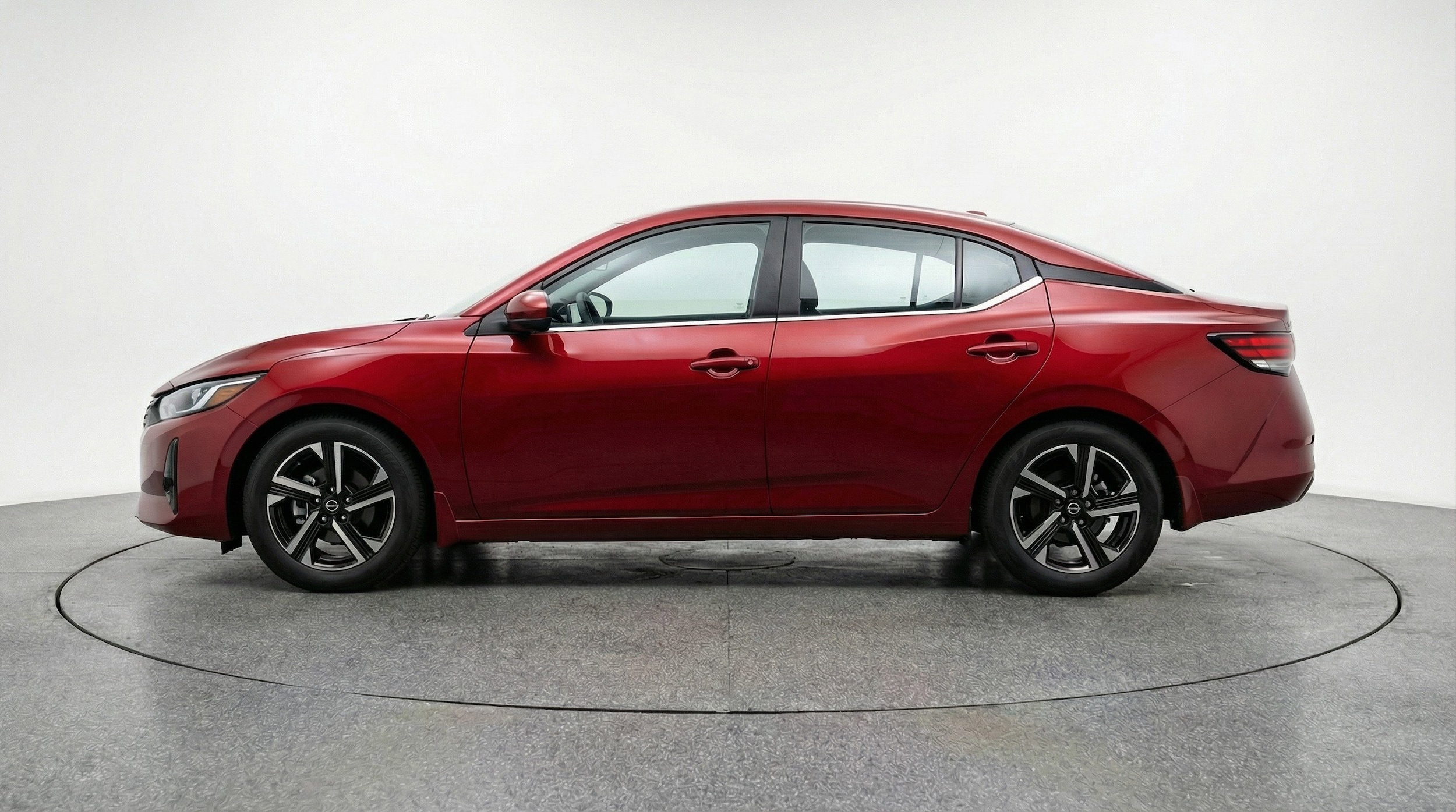 Thumbnail: 2025 Nissan Sentra - 5