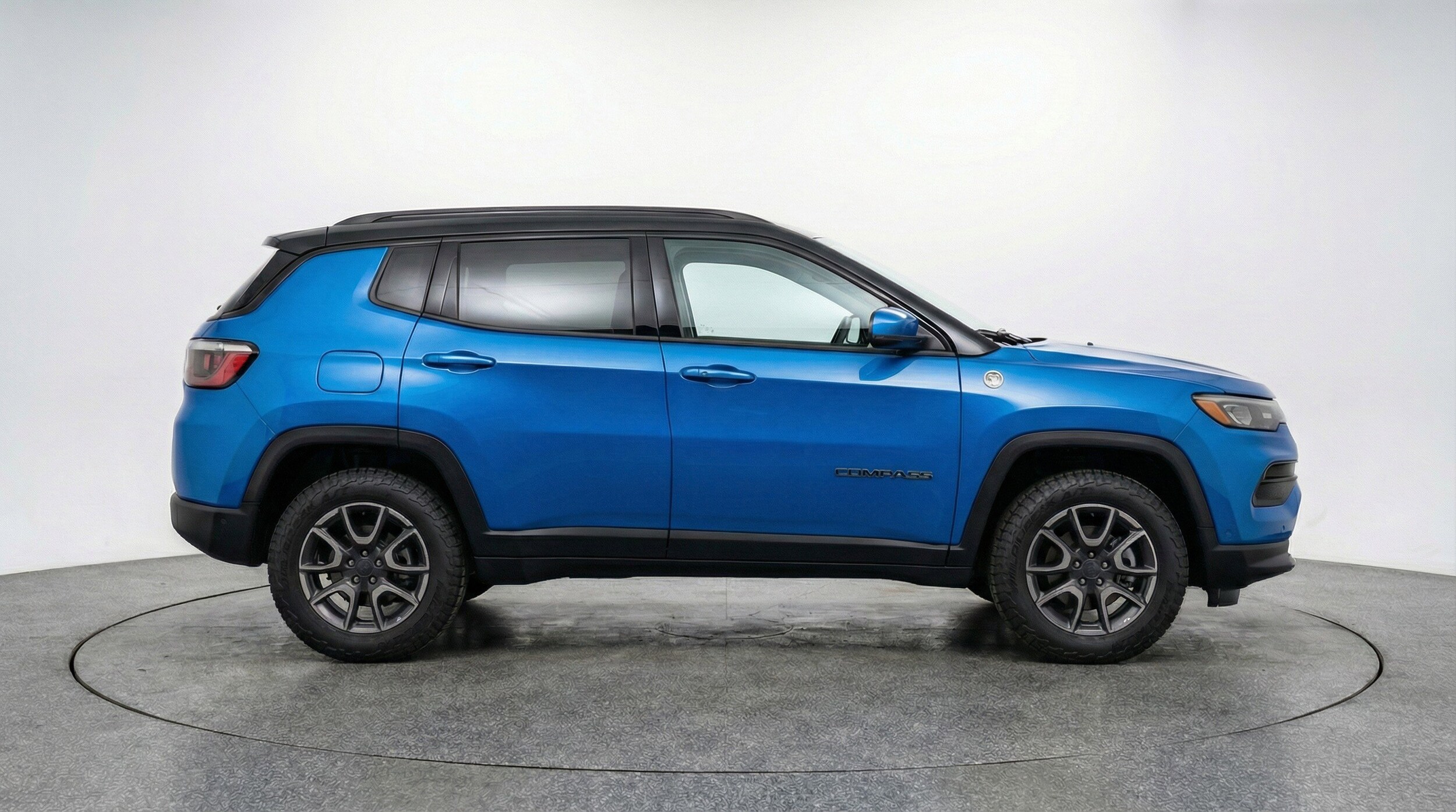 Thumbnail: 2025 Jeep Compass - 11