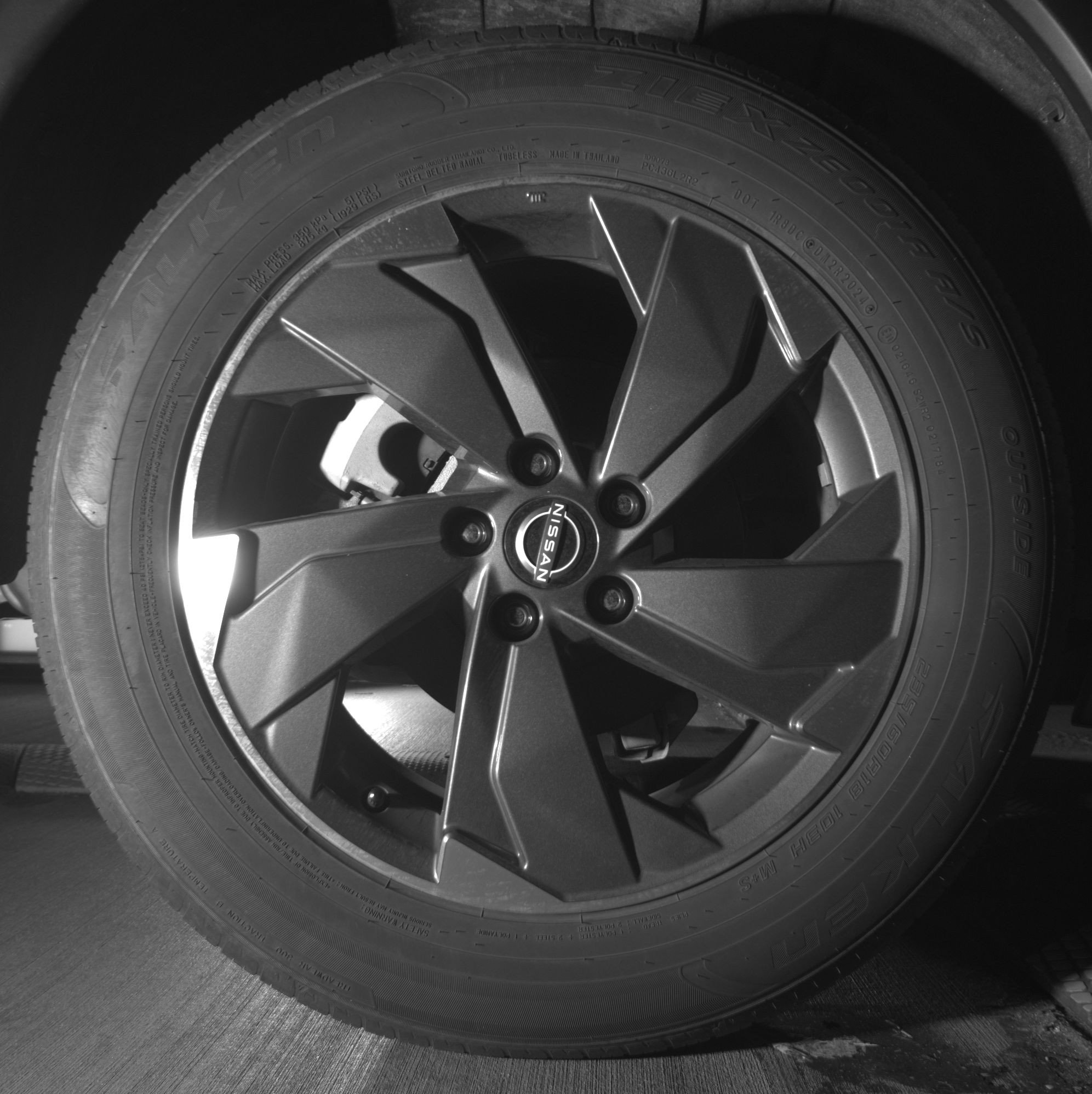 Thumbnail: 2025 Nissan Rogue - 15