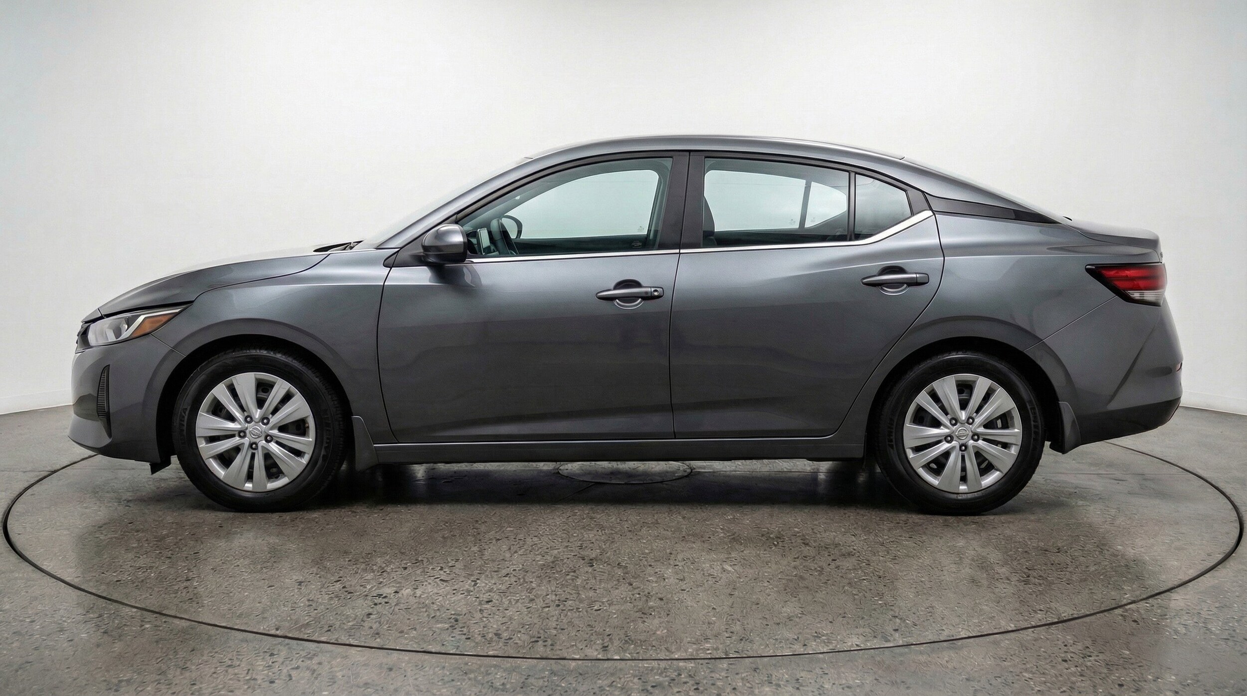 Thumbnail: 2025 Nissan Sentra - 5