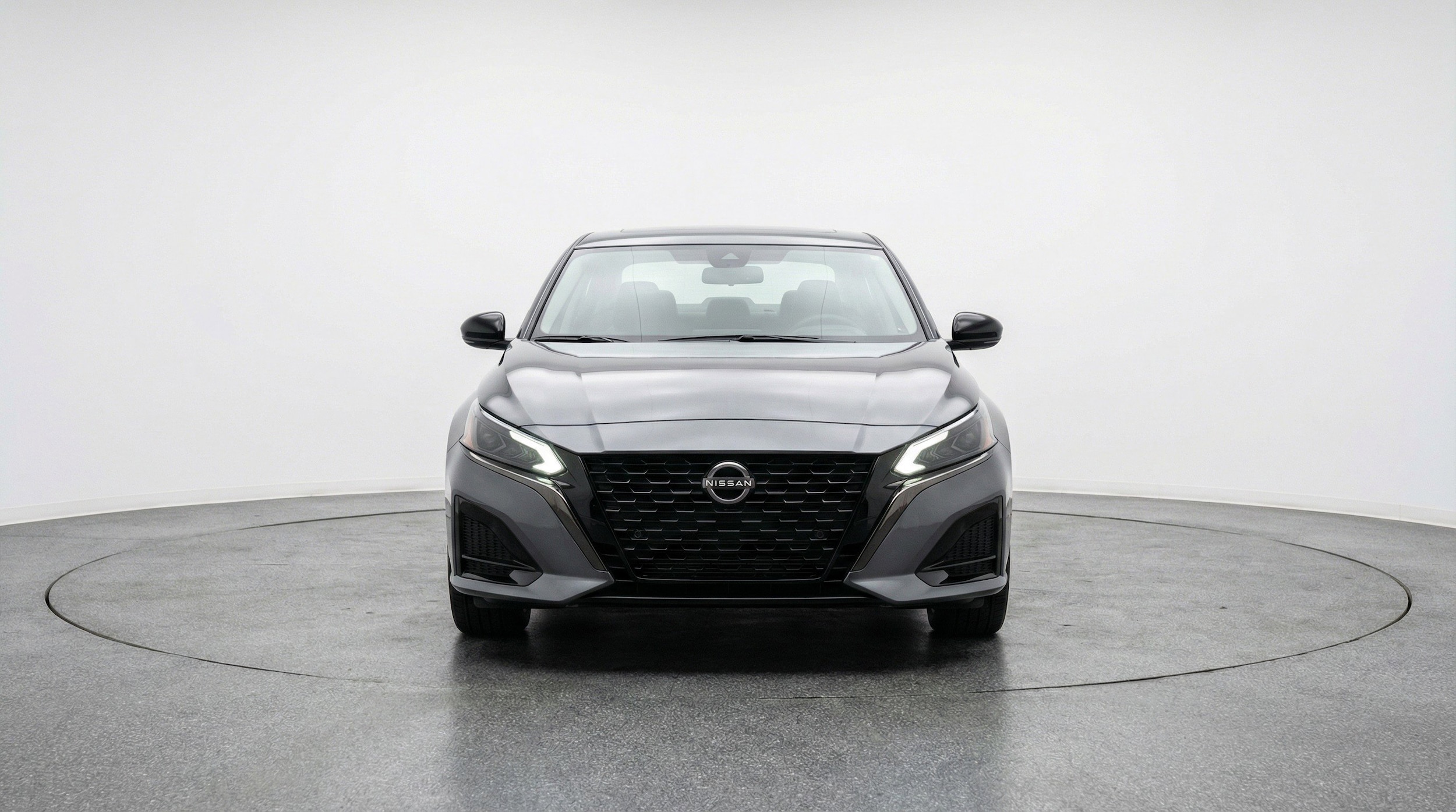 Thumbnail: 2025 Nissan Altima - 2