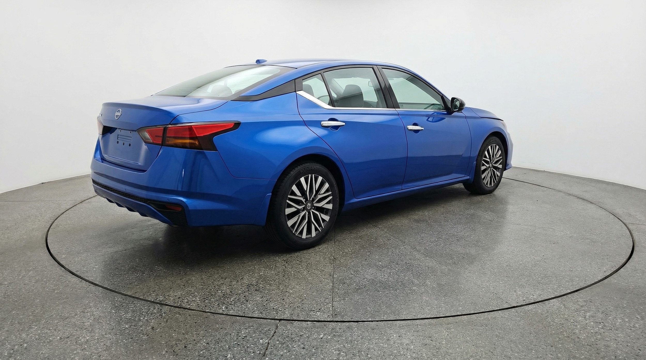 Thumbnail: 2025 Nissan Altima - 7