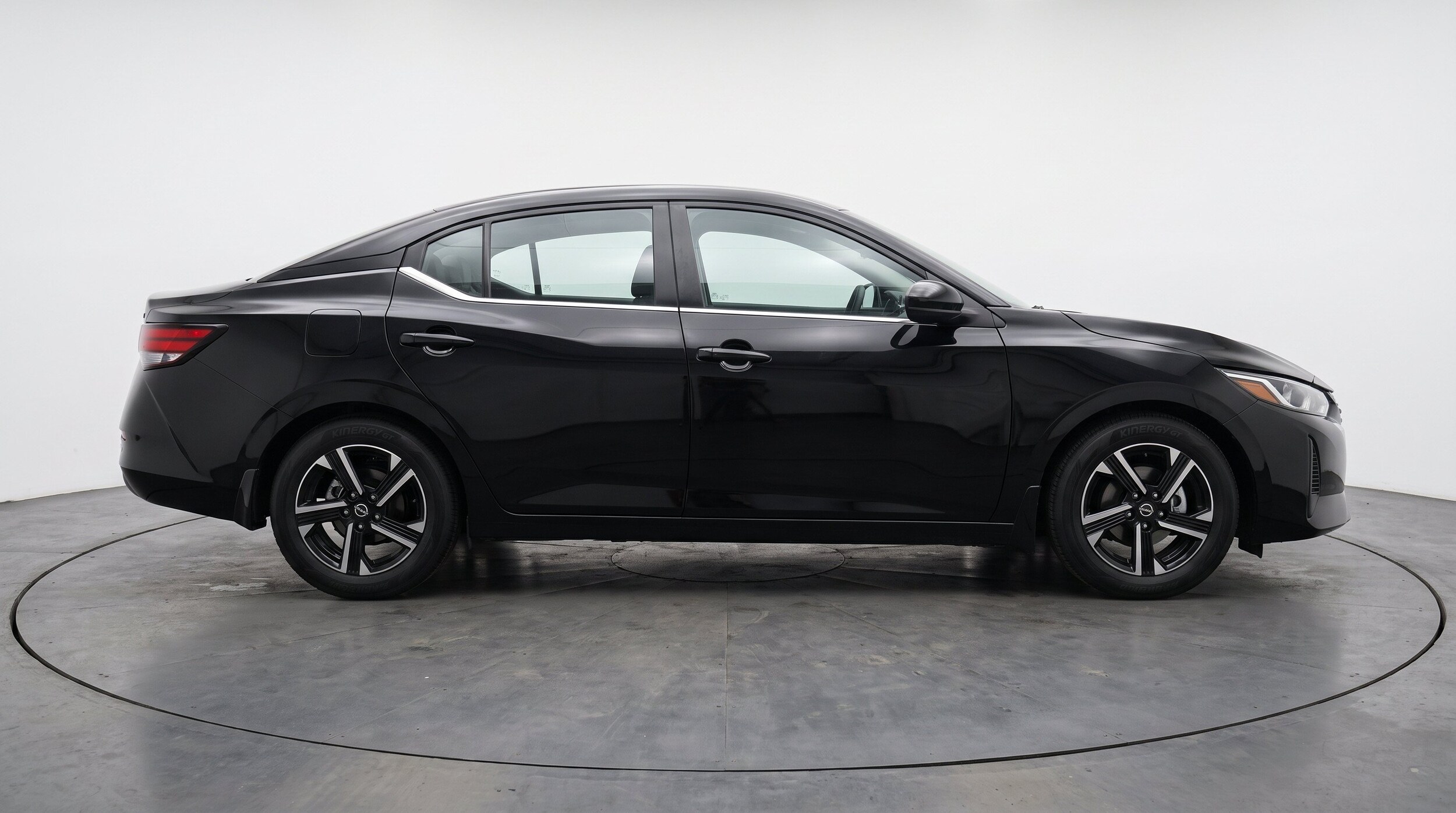Thumbnail: 2025 Nissan Sentra - 10